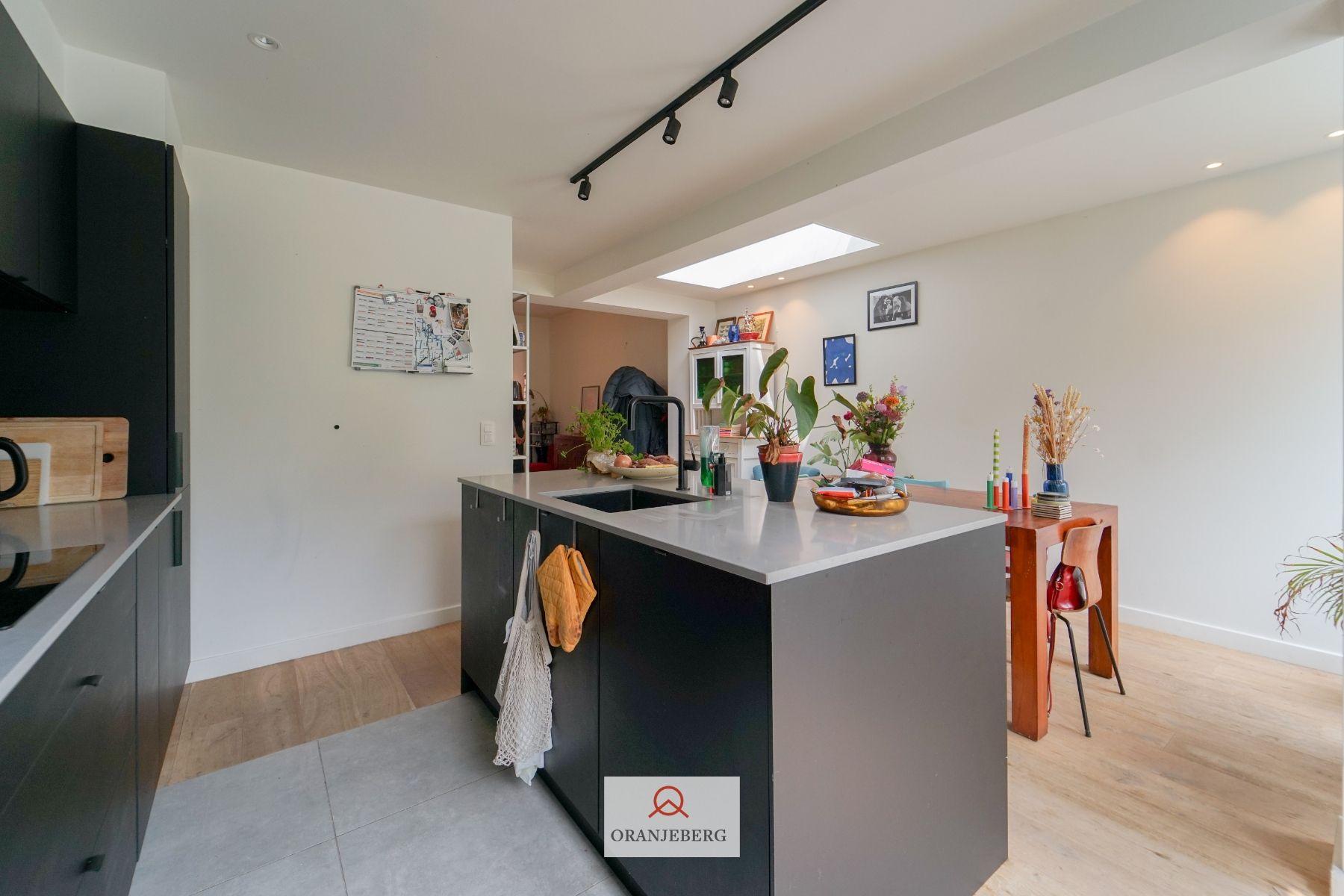 Gerenoveerde herenwoning met 4 slpk's vlakbij Muinkpark foto 29