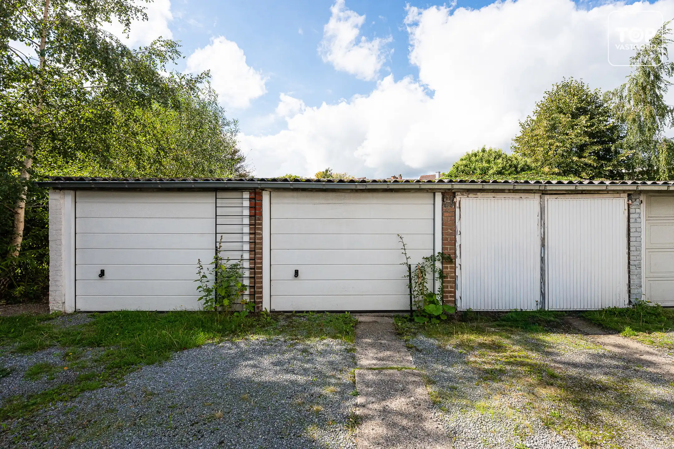 Gelijkvloers appartement met twee slaapkamers, tuin en garage  foto 15