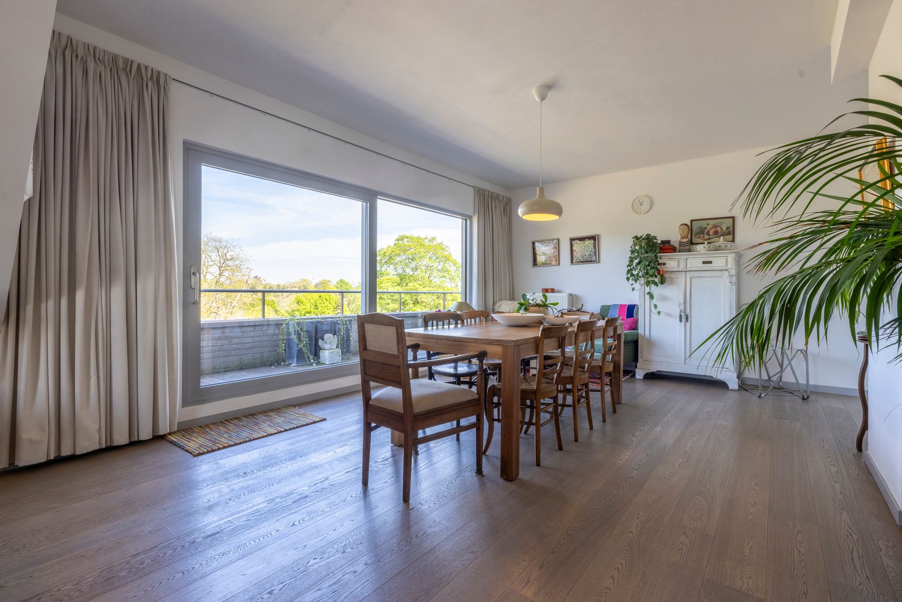 Penthouse met 2 slaapkamers, autostaanplaats en 2 terrassen foto 2