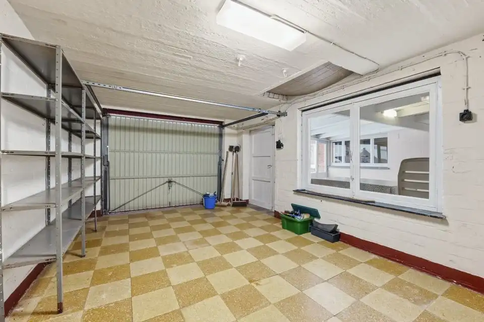 KNUSSE GEZINSWONING MET 4 SLKS EN EEN GARAGE IN BOEKHOUT foto 16