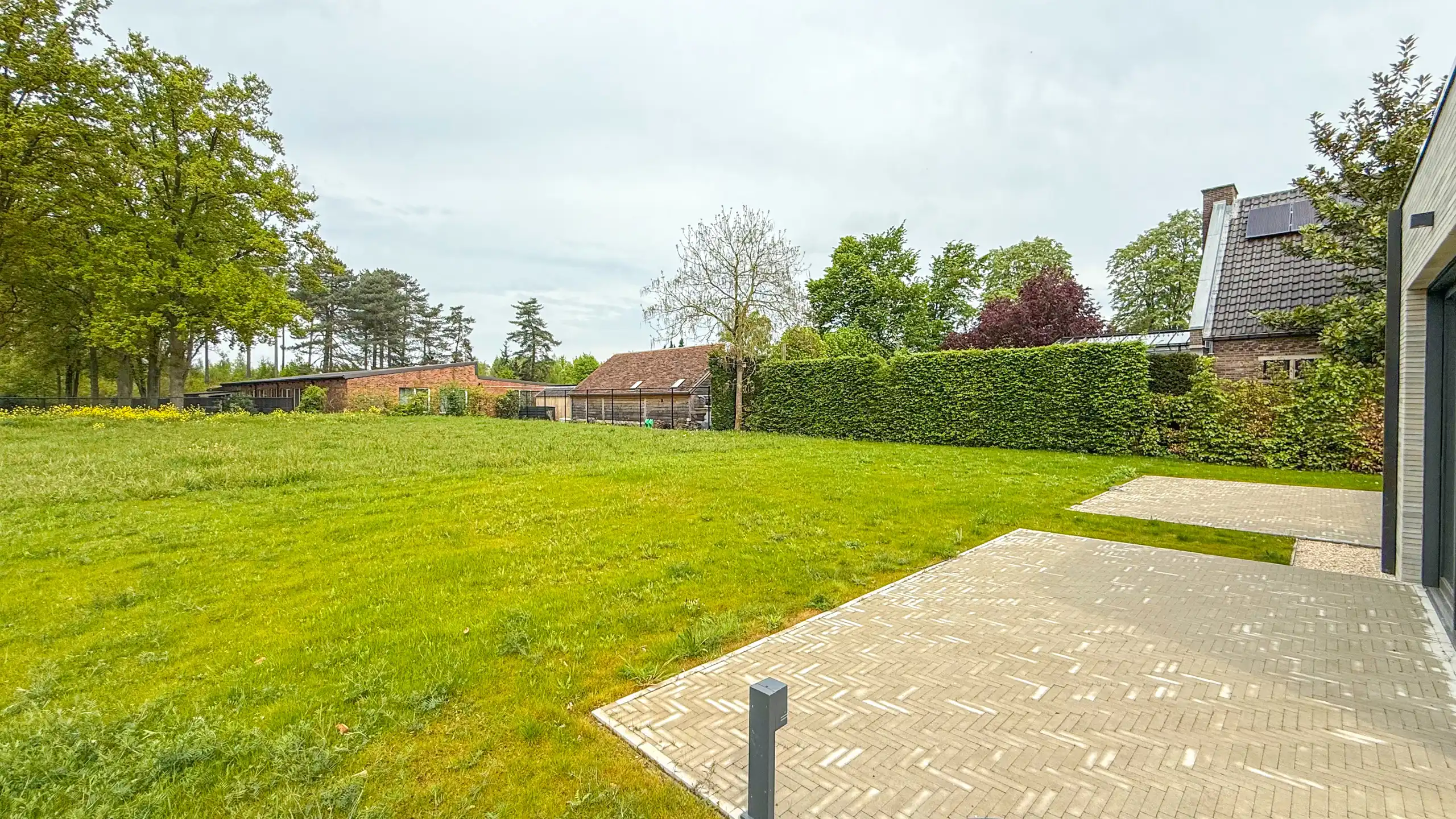 Hoogwaardig afgewerkte woning met industriële look! foto 37