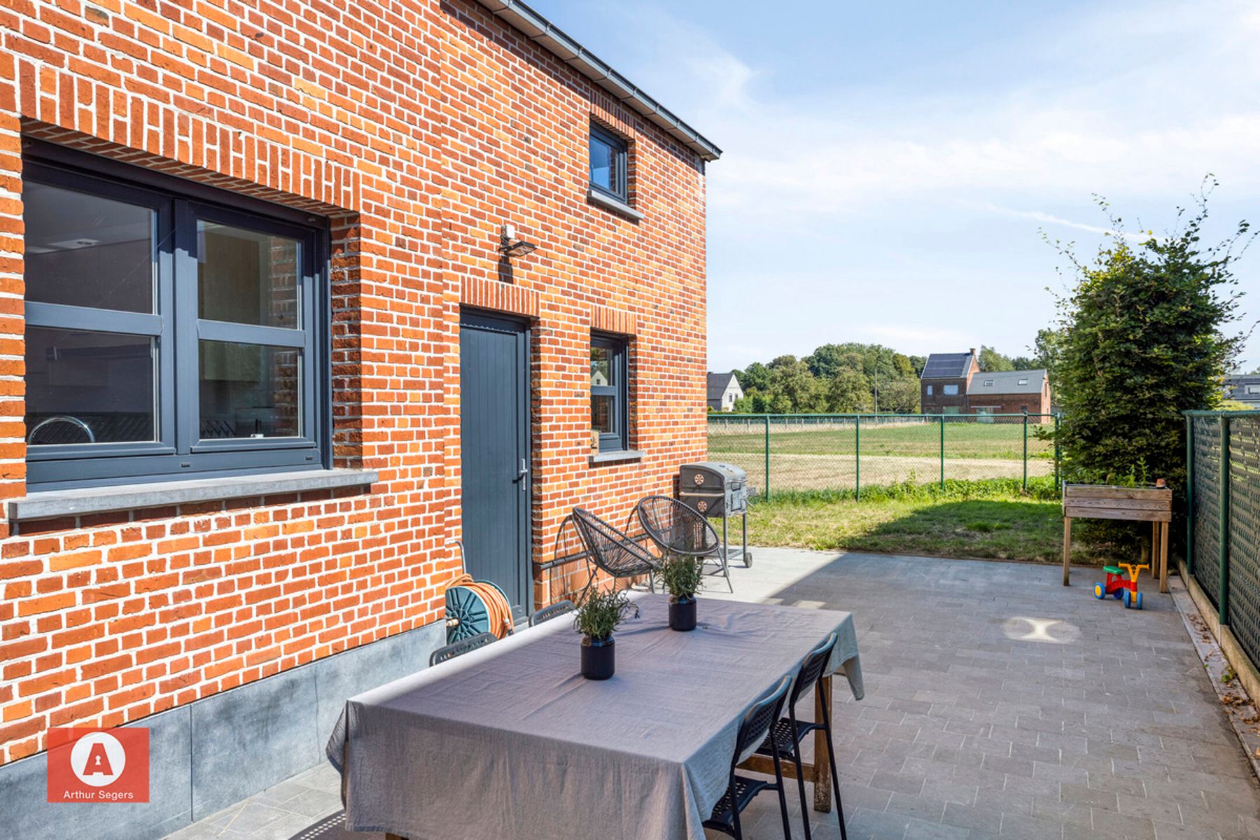 Instapklare open bebouwing op toplocatie foto 29