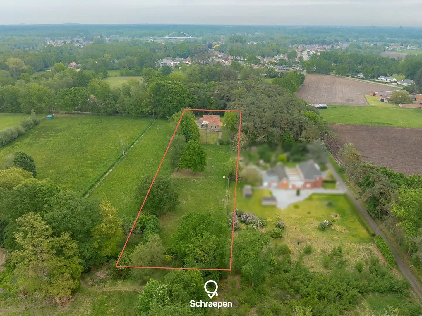 Idyllisch gelegen woning (314 m²) op een riant perceel van 50 are te Hasselt! foto 4