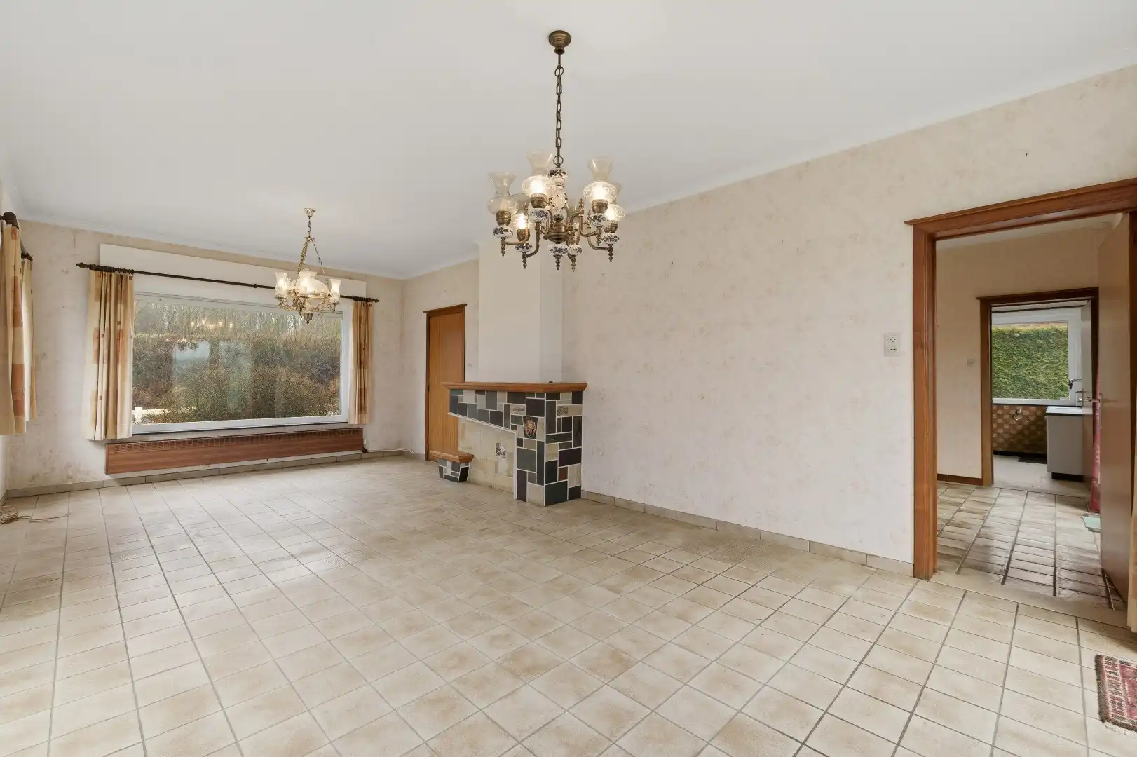 Te renoveren open bebouwing met veel ruimte en oppervlakte te Lubbeek foto 6