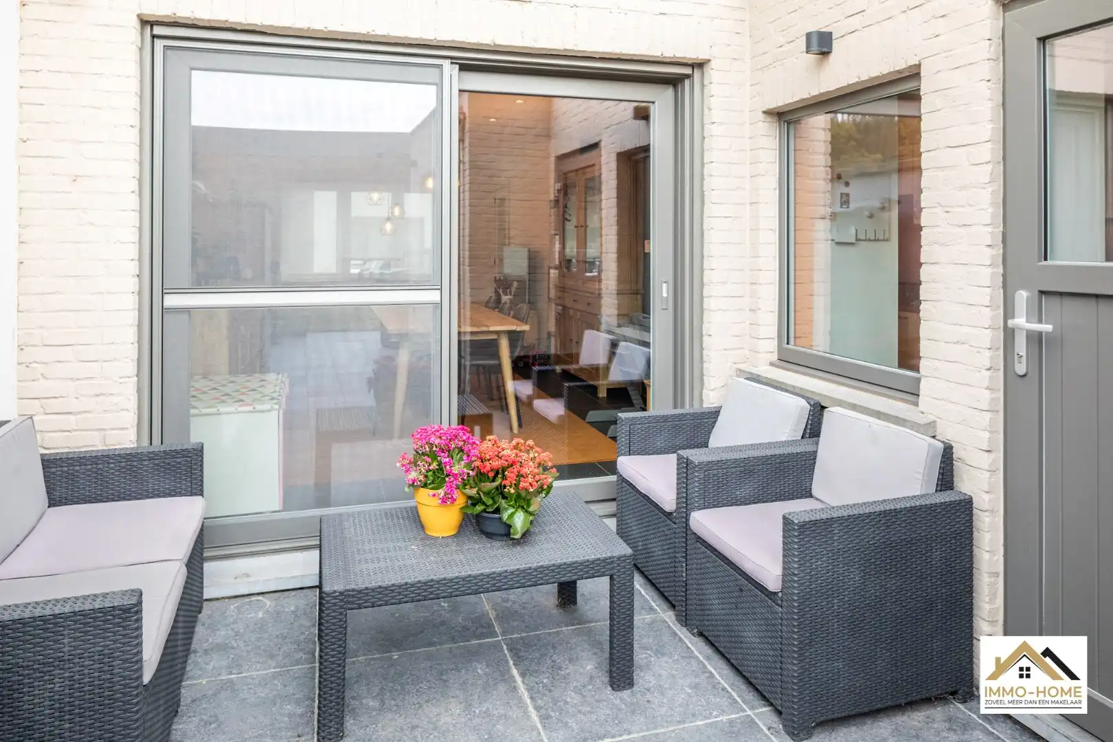 Instapklare woning op zeer centrale ligging foto 12