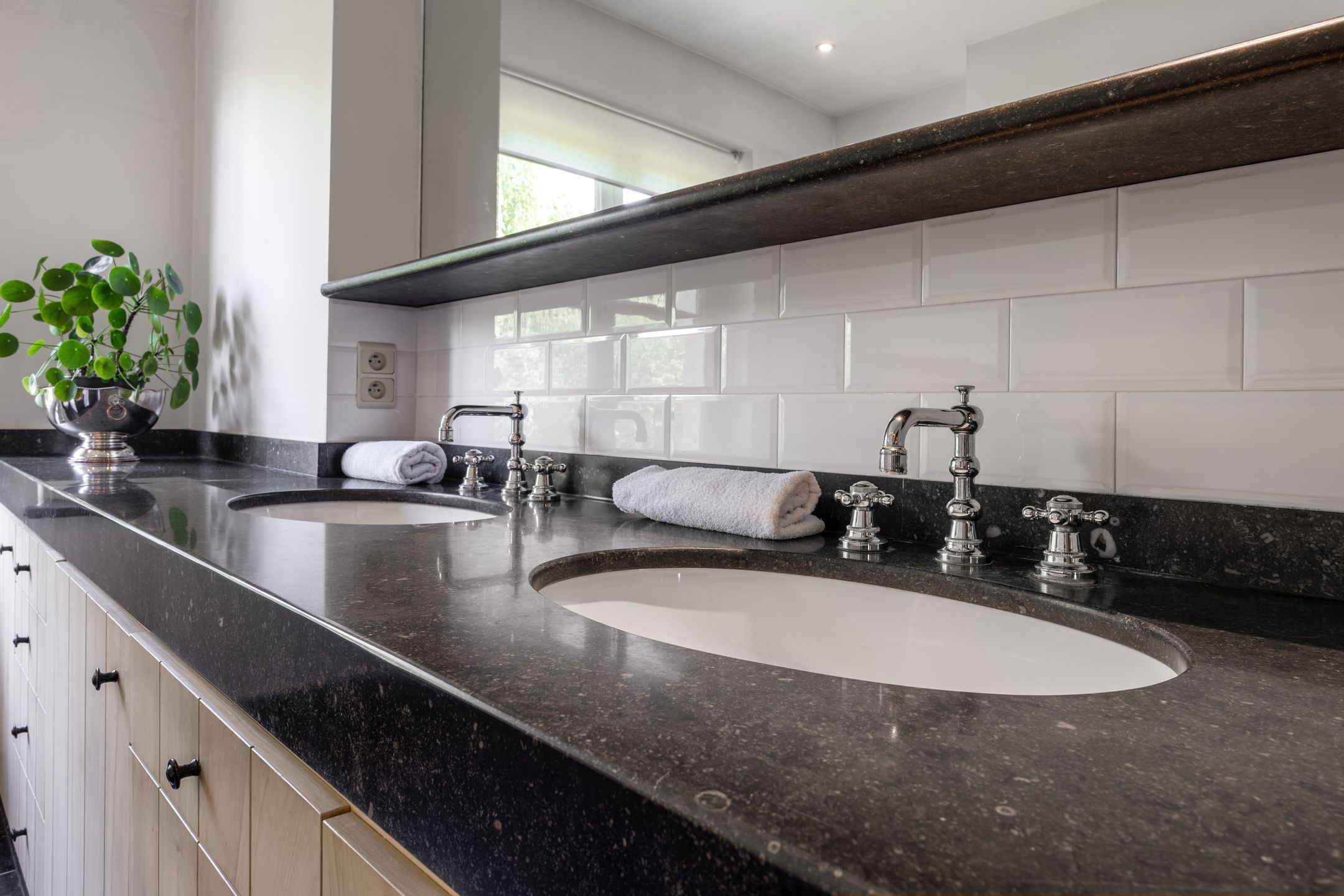 Unieke parel op een perceel van 3877m² nabij centrum Lier! foto 34