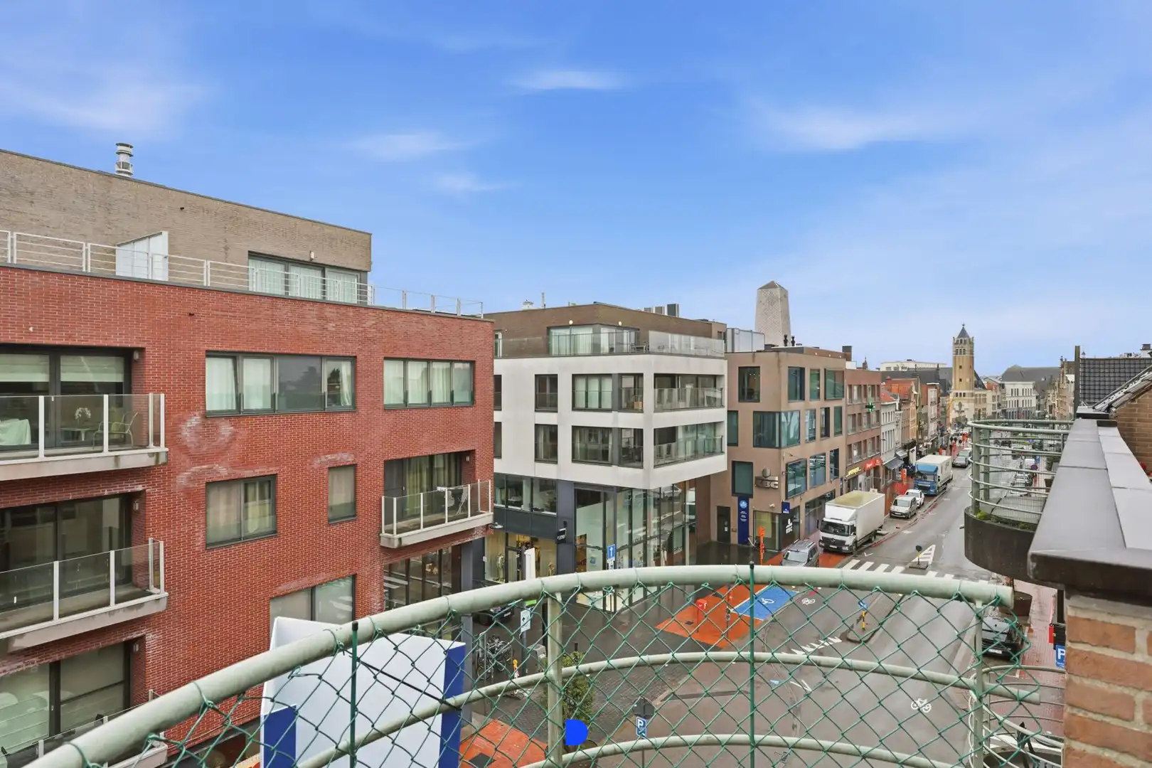 Ruim appartement in het centrum van Roeselare foto 17