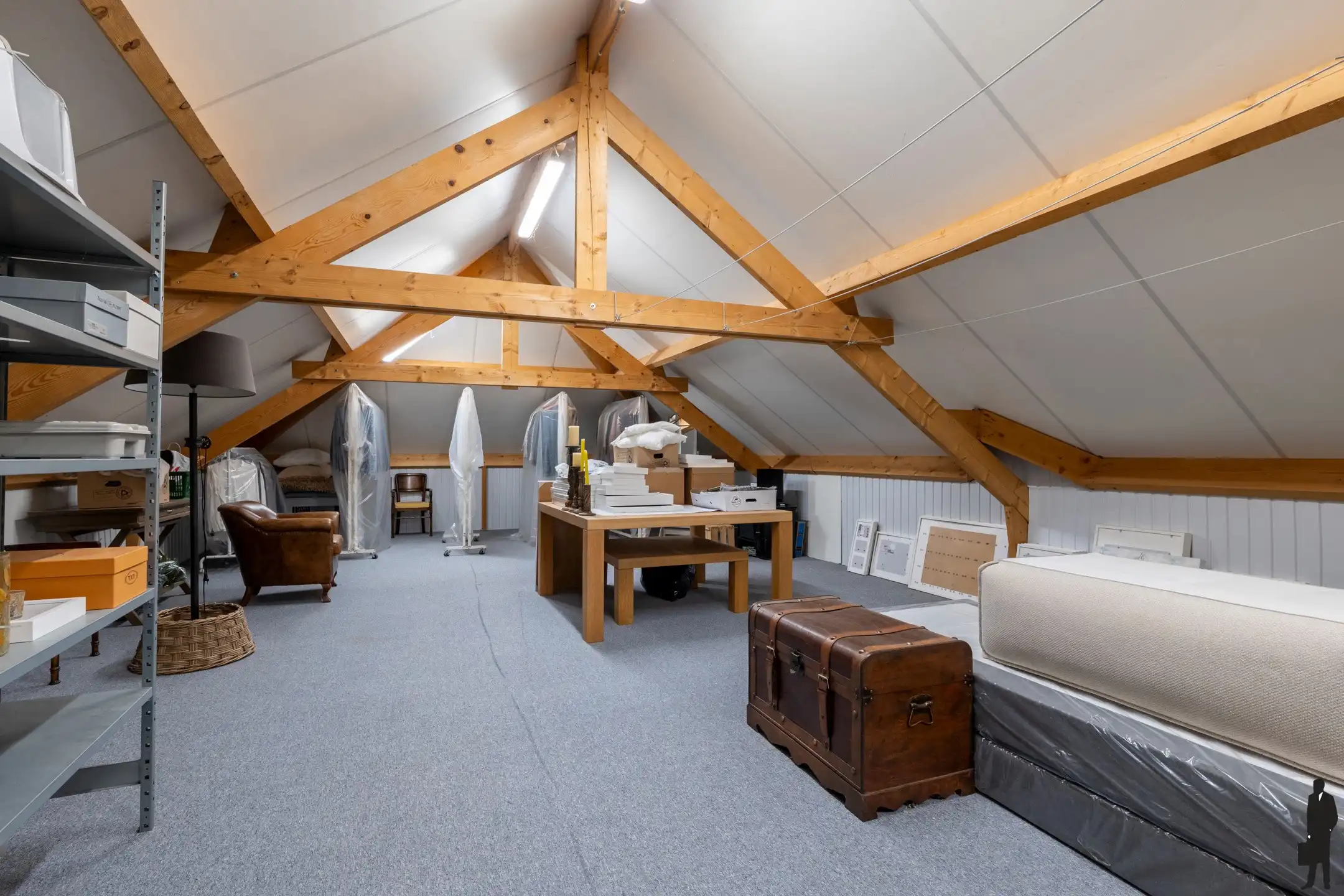 Unieke, recente villa te midden groen op grond van 2.135m² foto 25