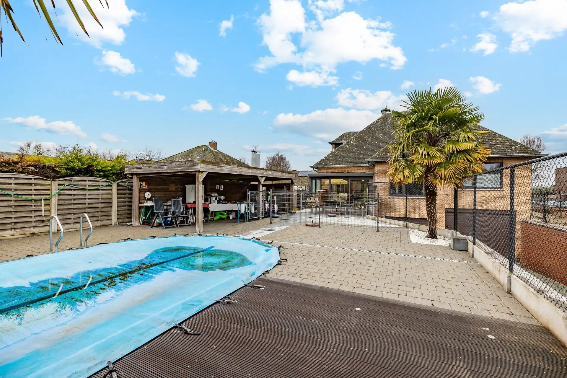 Charmante villa met zwembad op een mooi perceel van 942 m²  foto 5