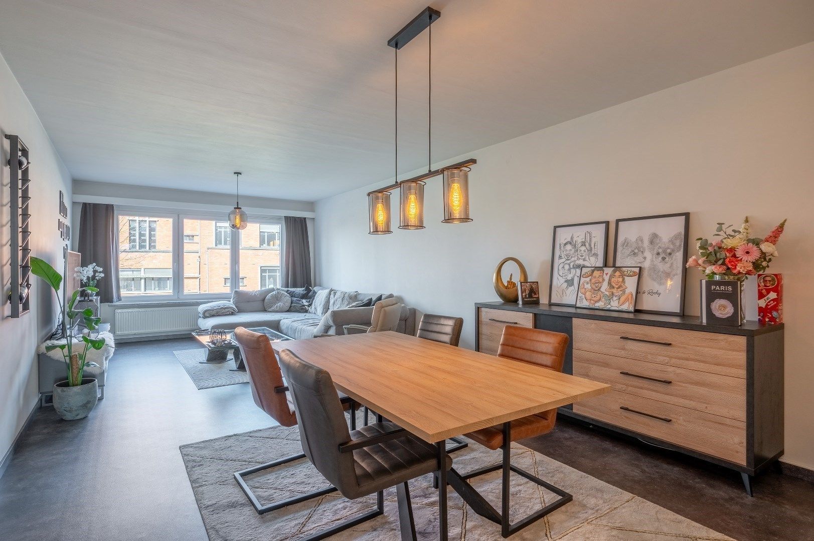 Ruim gerenoveerd appartement met terras, lift en garagebox in Turnhout | 2 slaapkamers | Energielabel B foto 4