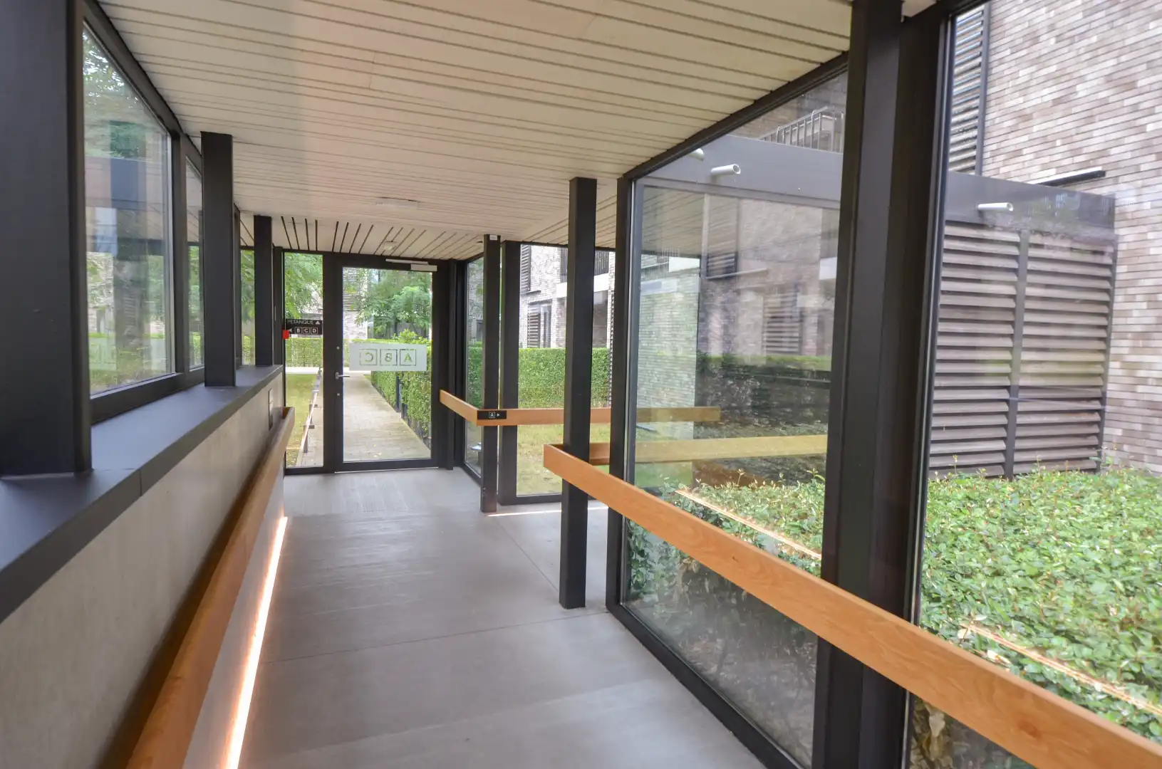 Verhuurde assistentiewoning met 1 slaapkamer in Koksijde foto 14