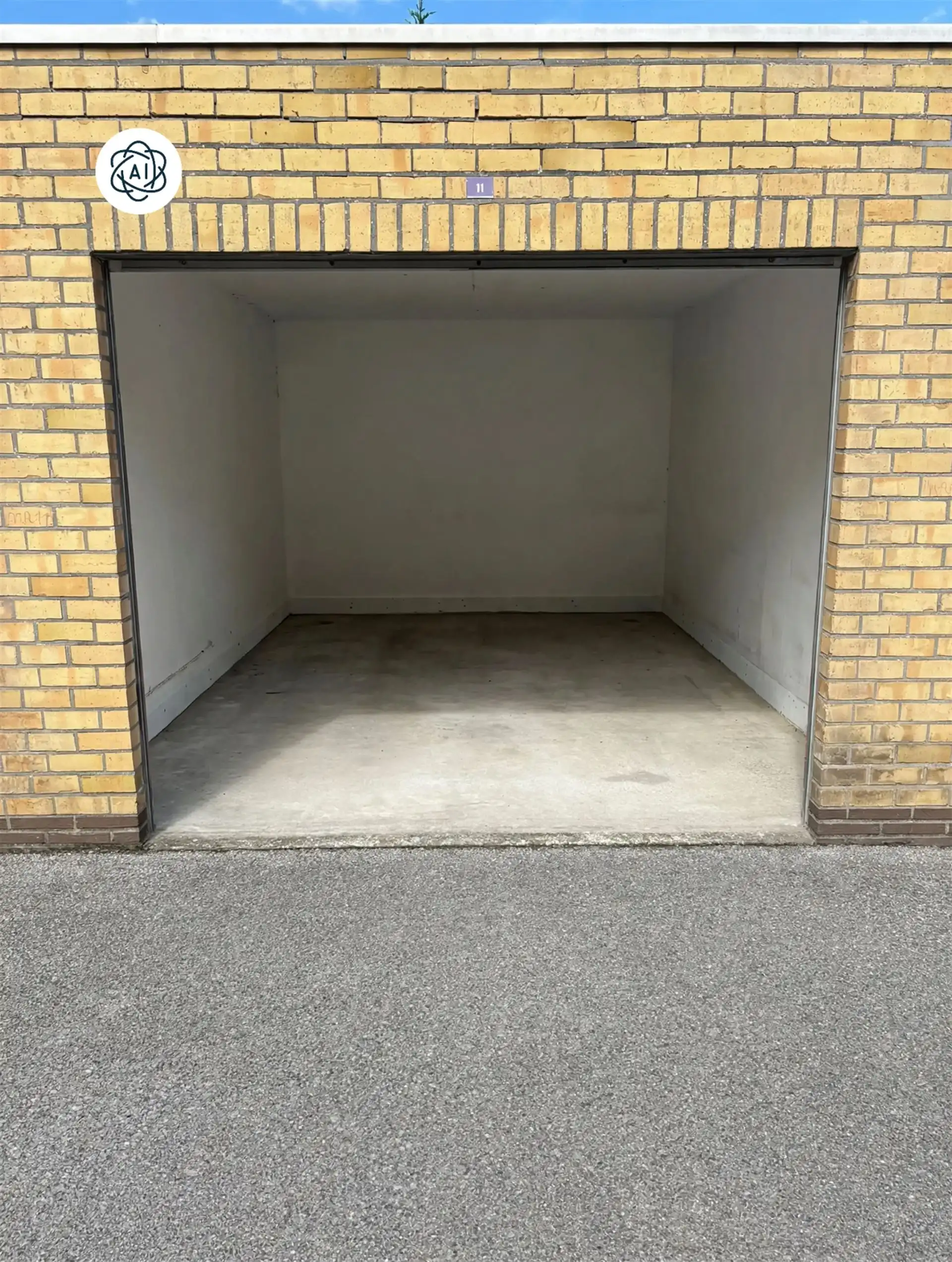 Centraal gelegen garagebox in Roeselare foto 4