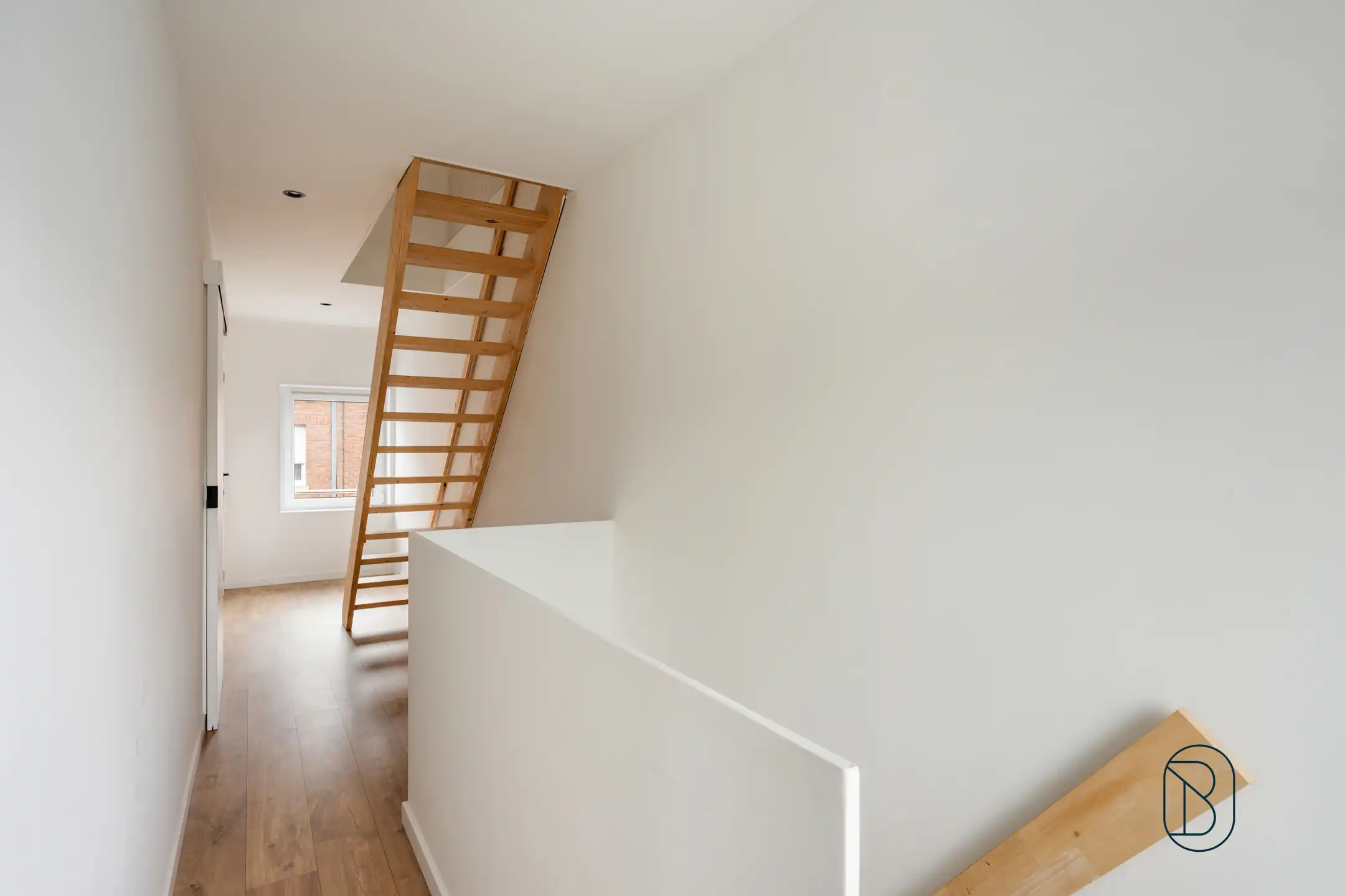 Leuke woning met 2 slk en terras (ideale investering!) foto 9