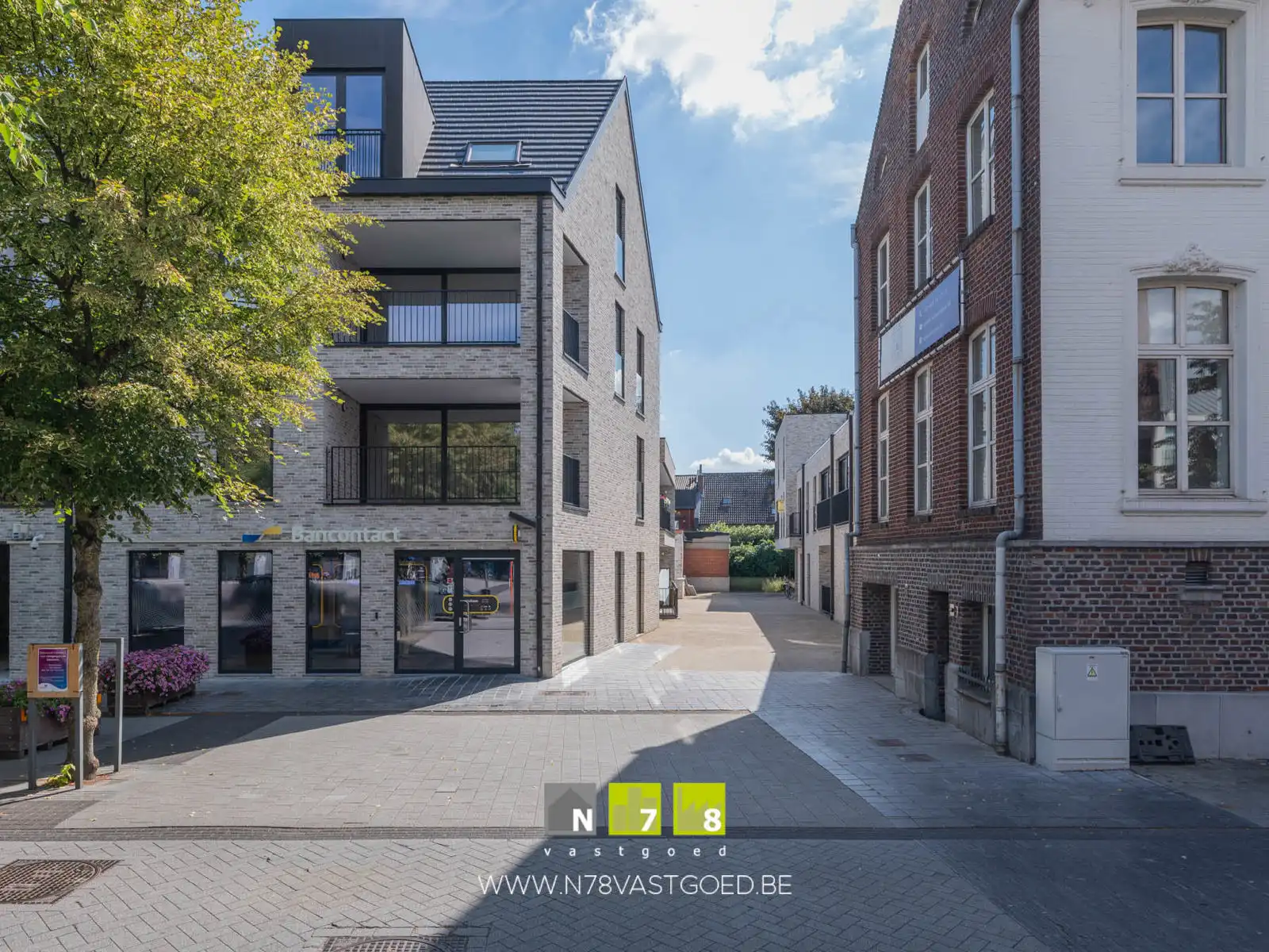 Appartement te koop foto {{pictureIndex}}