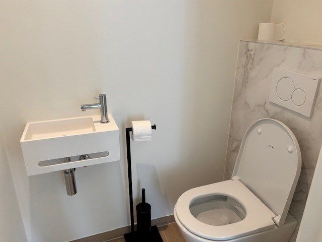Stijlvol gerenoveerd gelijkvloersappartement foto 19