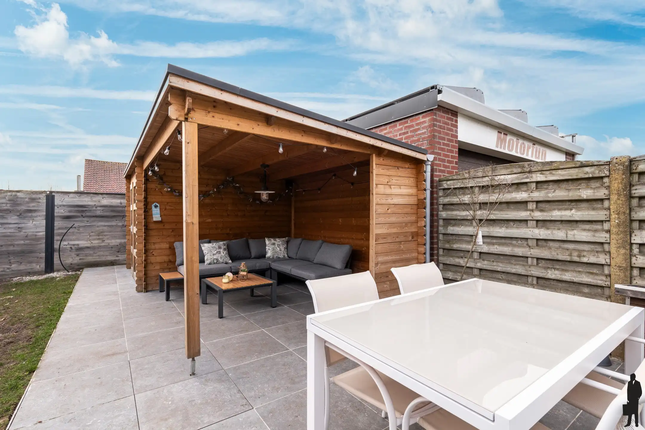 Lichtrijke woning met 4 slpk. in het centrum van Meerle gelegen foto 21