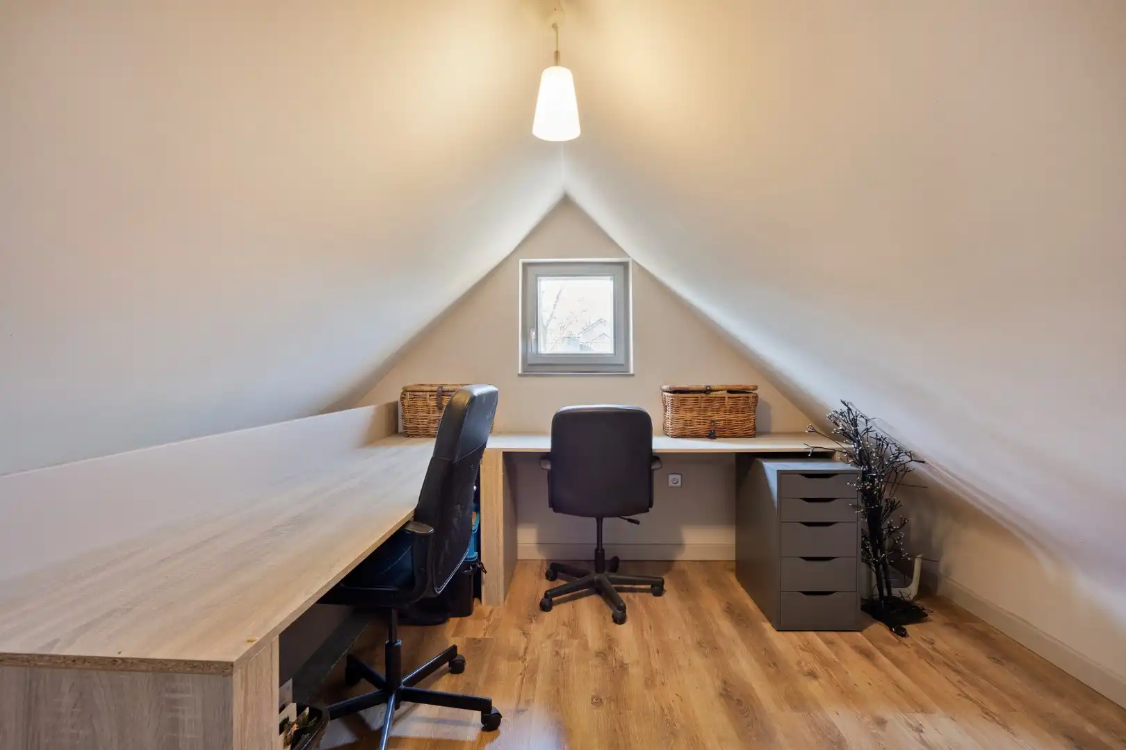 Landelijke woning met 3 slpks en poolhouse, rustig gelegen op 780 m² te Beverlo ! foto 28