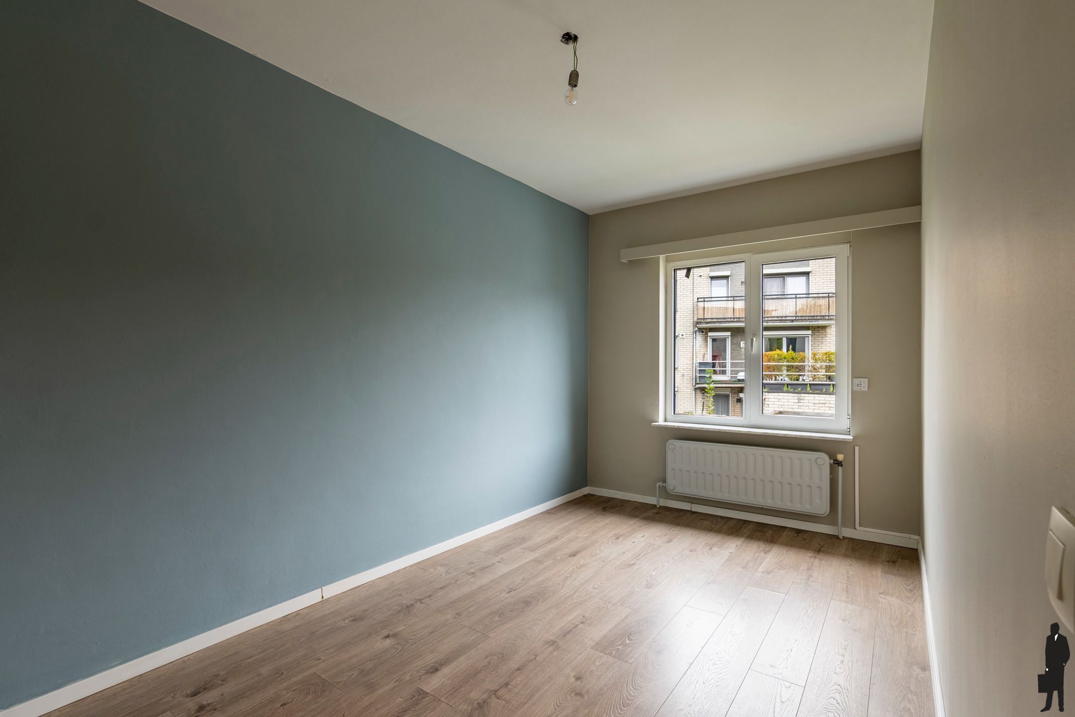 Instapklaar driekamerappartement met terras en goede ligging foto 12