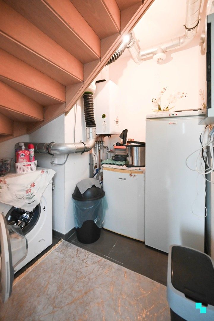 Duplexappartement nabij centrum Oostrozebeke foto 6