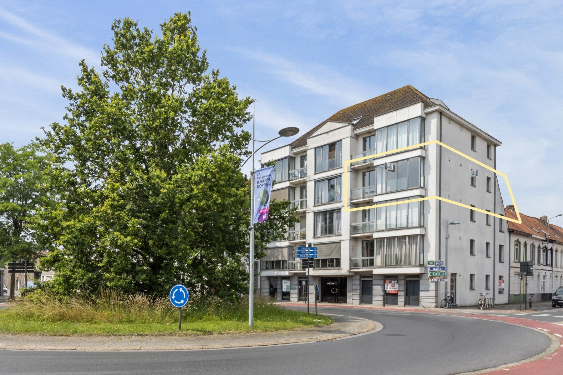 Licht overgoten en Ruim 2-slaapkamer appartement op toplocatie in Eeklo foto 2