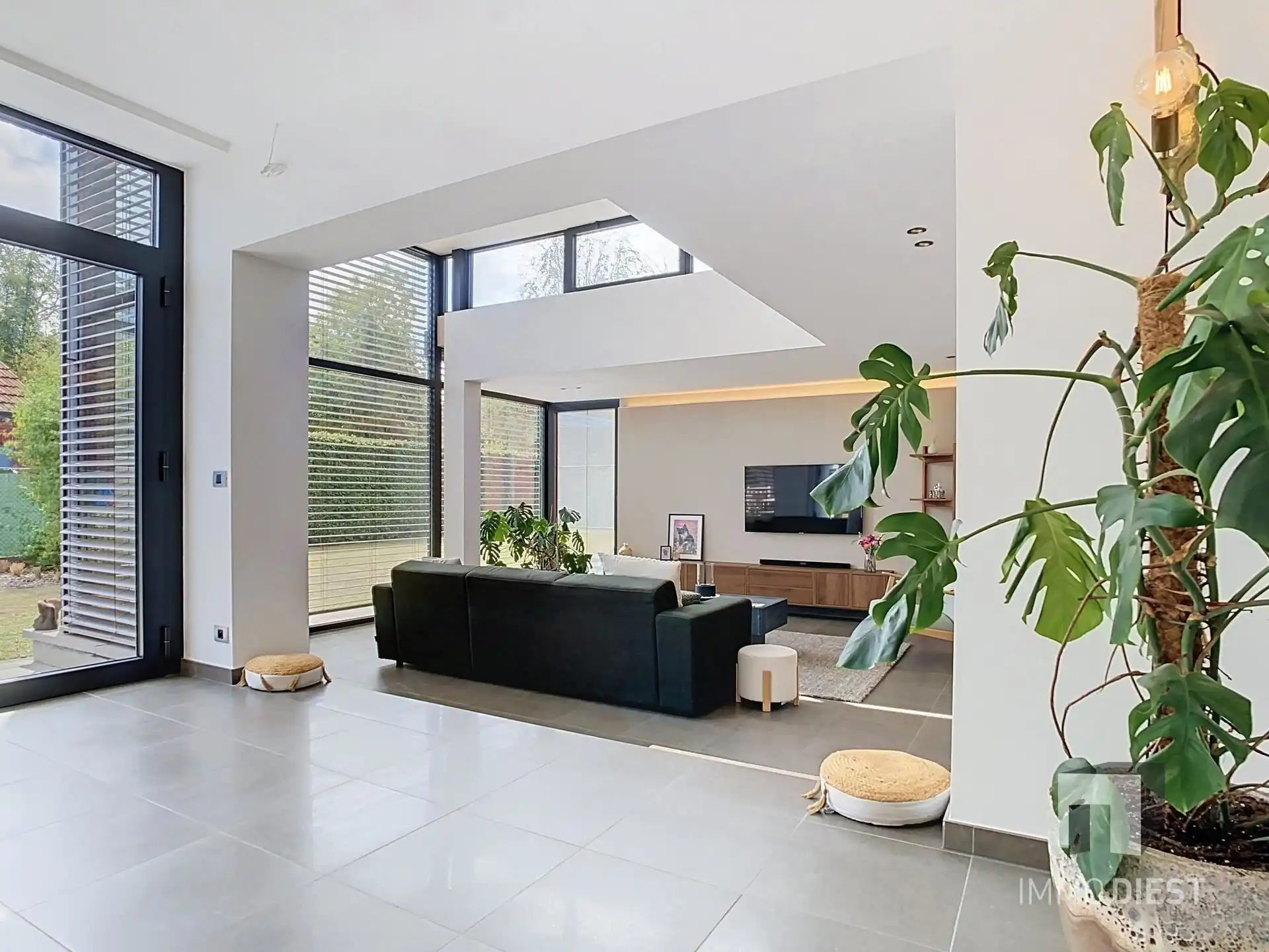 Moderne, lichtrijke woning met aangename tuin aan de voet van hartje Scherpenheuvel. foto 13