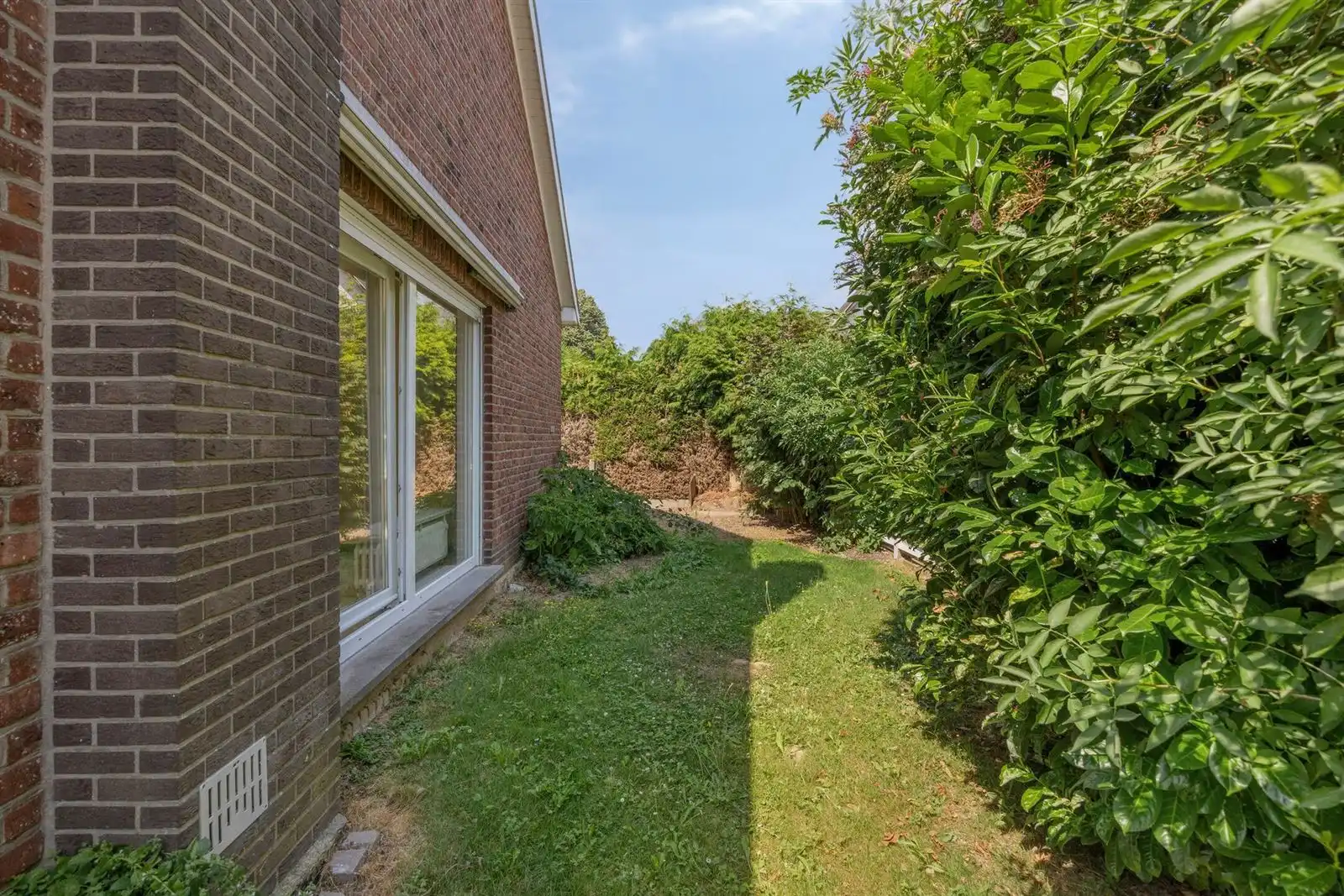 Bungalow met 2 slaapkamers foto 23