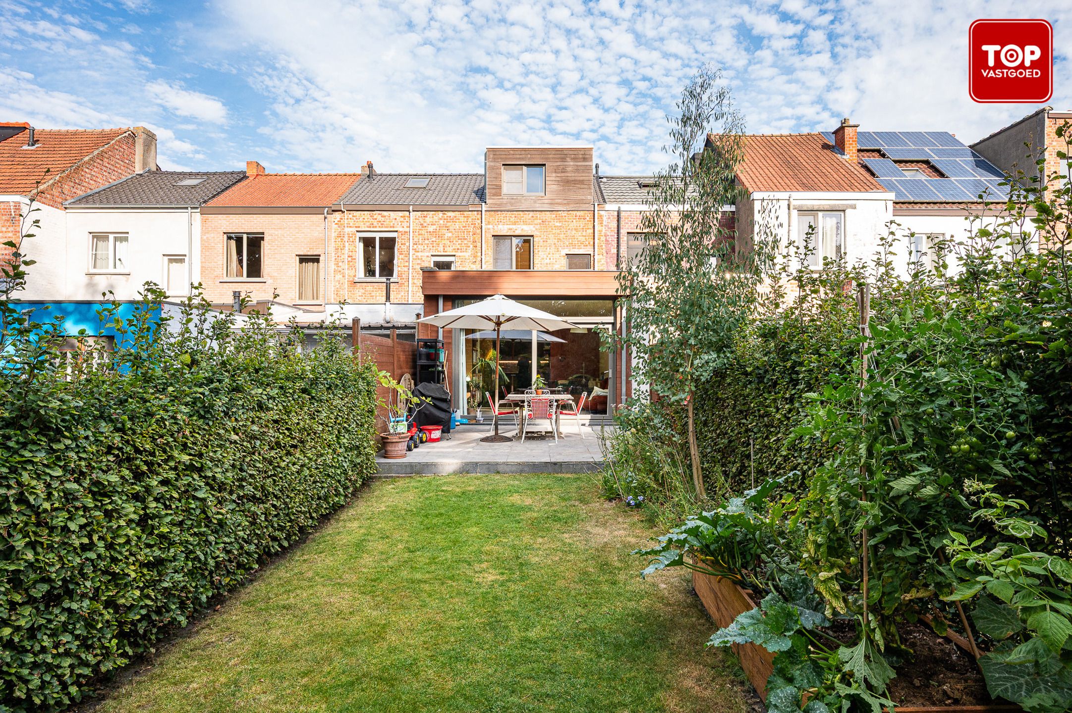Instapklare en energiezuinige woning met zonnige tuin vlakbij de Bourgoyen foto 24