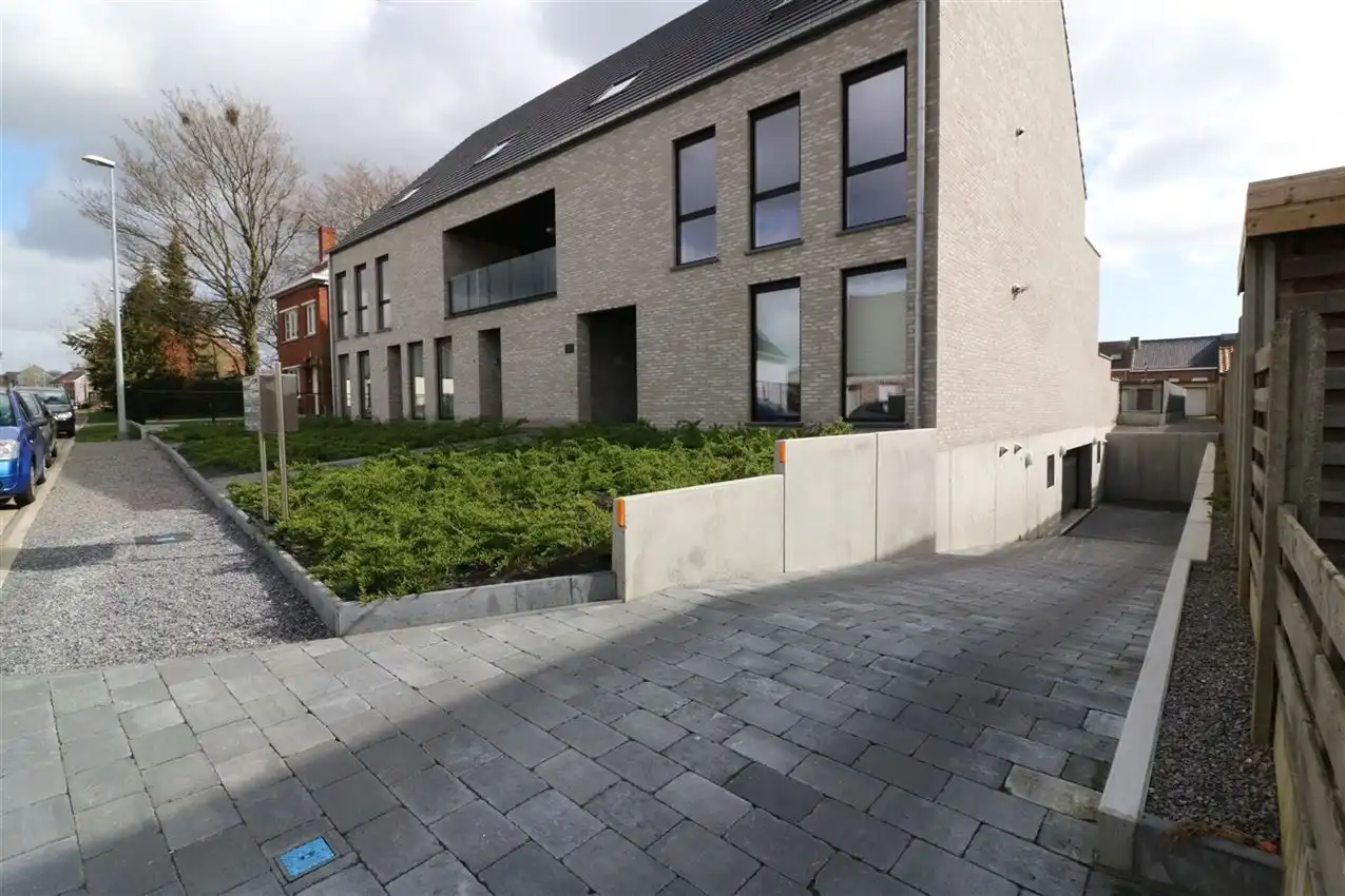 Nieuwbouwappartement met groot zuidgericht terras, 2 slpk. en autostaanplaats binnen foto 33