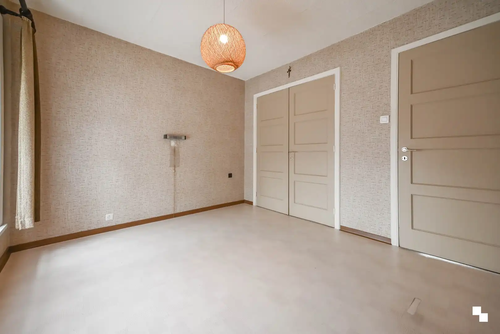Gezellige, te moderniseren halfopen woning in rustige buurt te Izegem foto 20