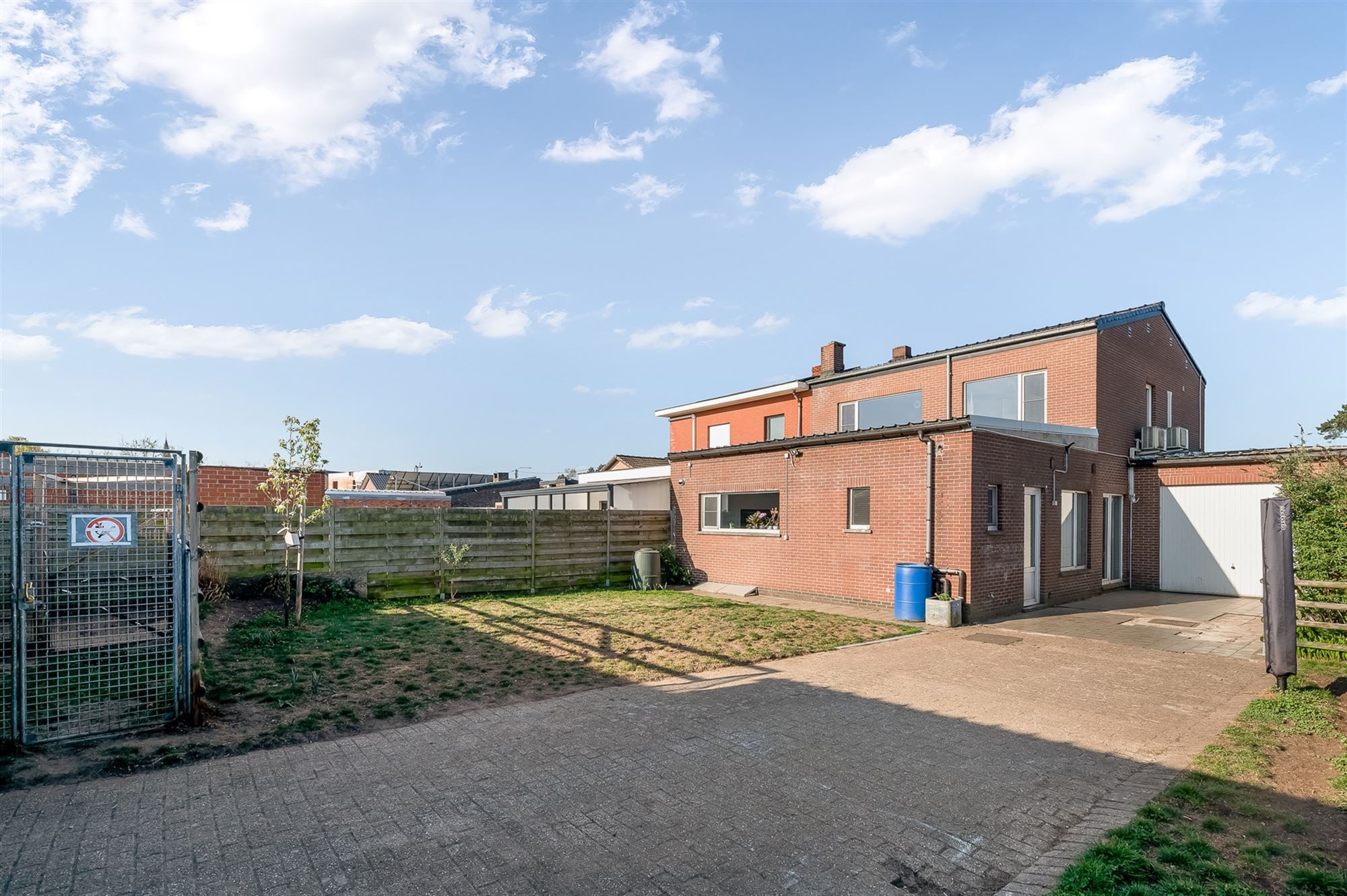 GERENOVEERDE WONING IN DOODLOPENDE STRAAT foto 27