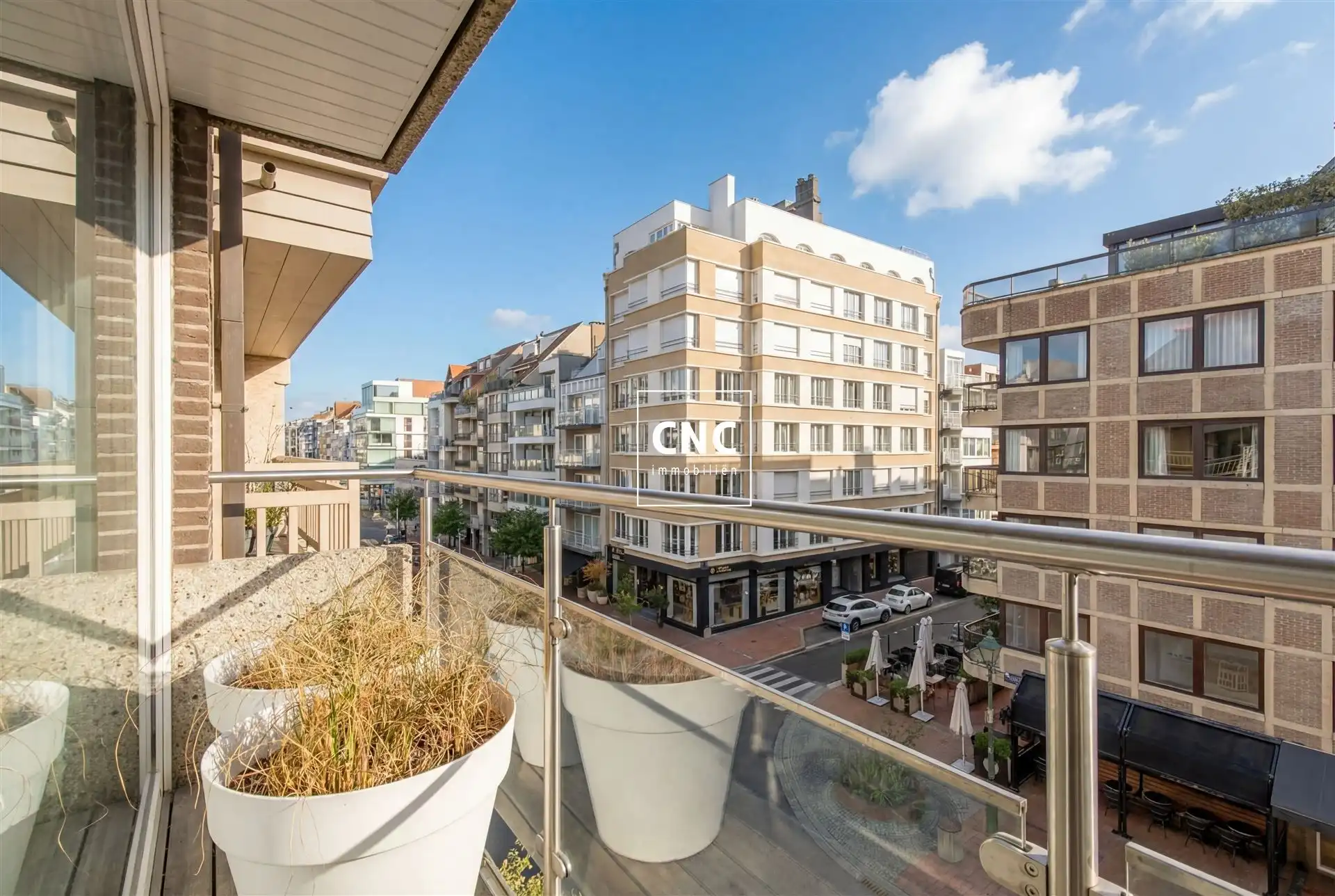 Gemeubeld en instapklaar appartement op centrale ligging foto 4