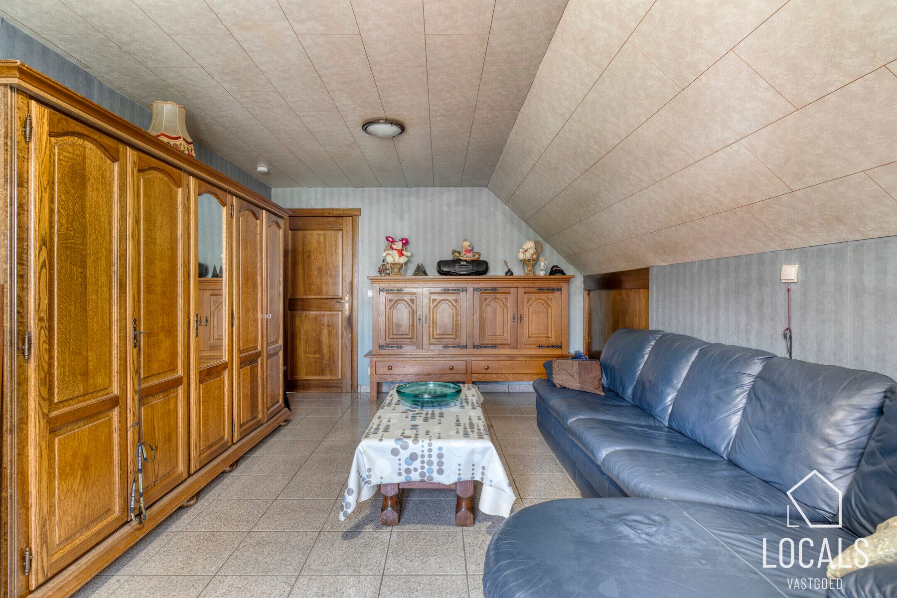 Zeer goed onderhouden ruime open bebouwing te Kerksken foto 17