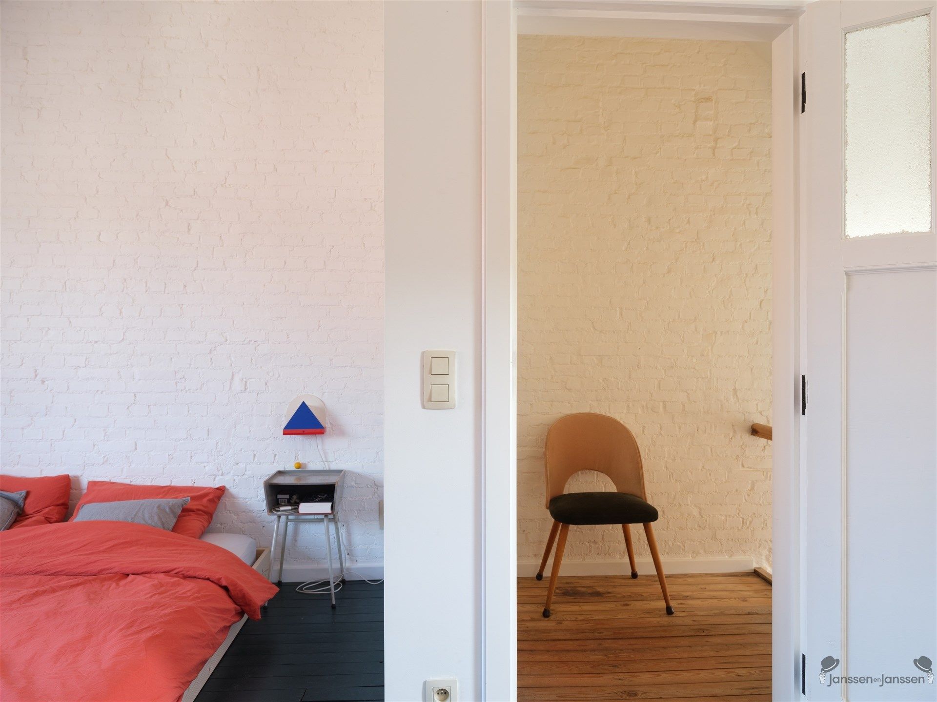 Charmant gerenoveerde woning met zonnige groene tuin foto 16