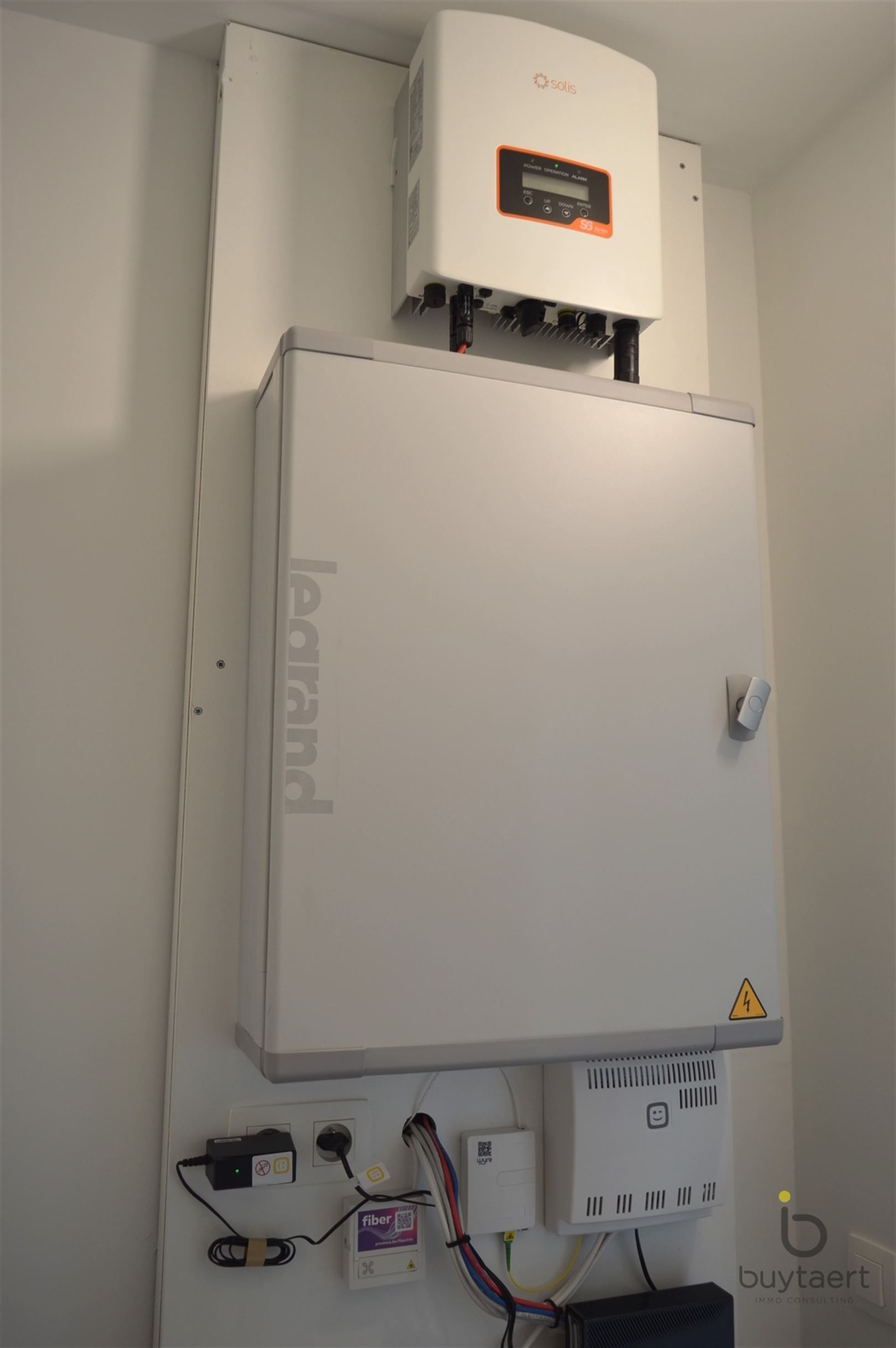 Gelijkvloers nieuwbouw appartement met twee slaapkamers. foto 17