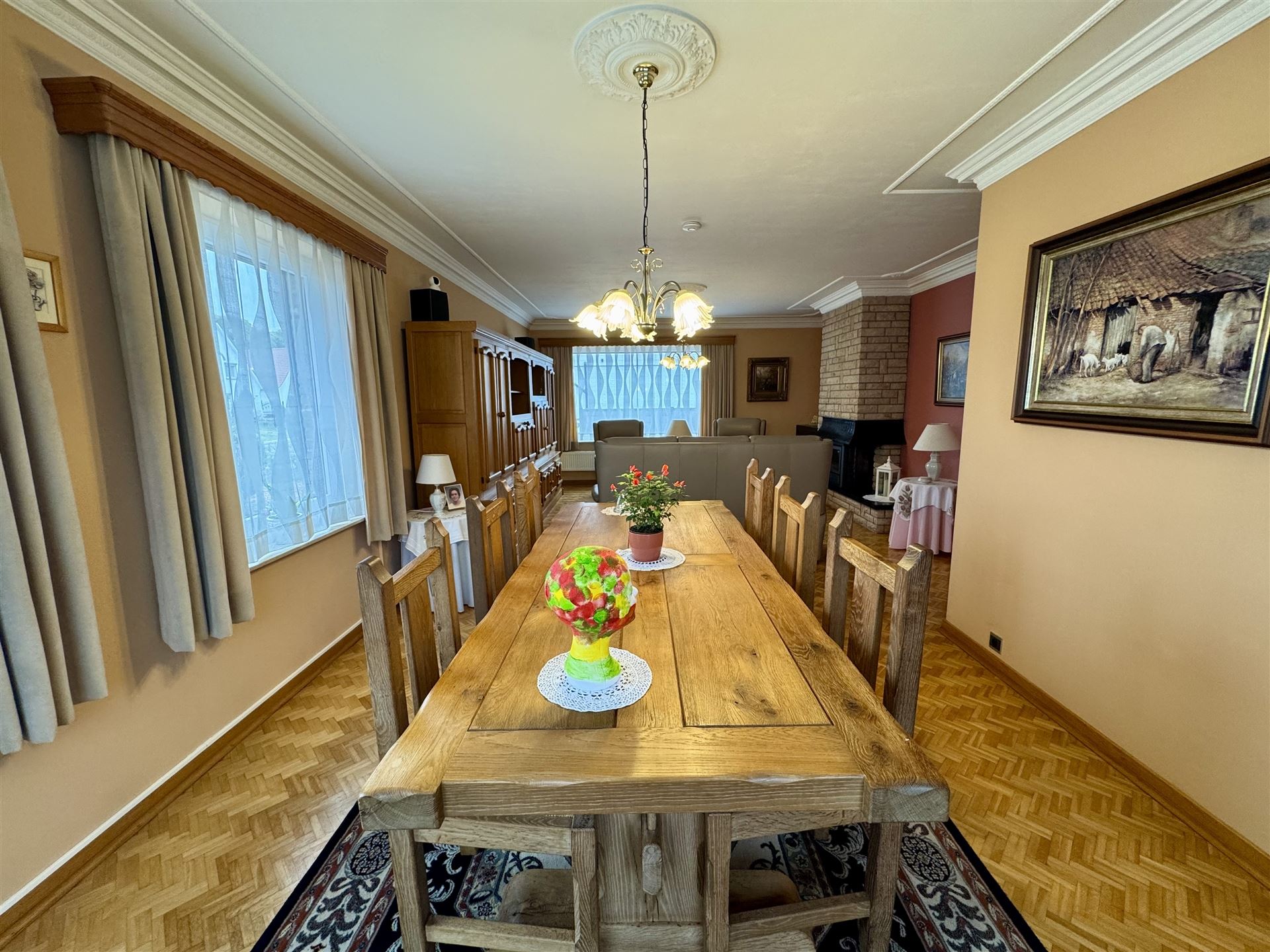 Vrijstaande woning die gebruikt kan worden als twee-woonst foto 5