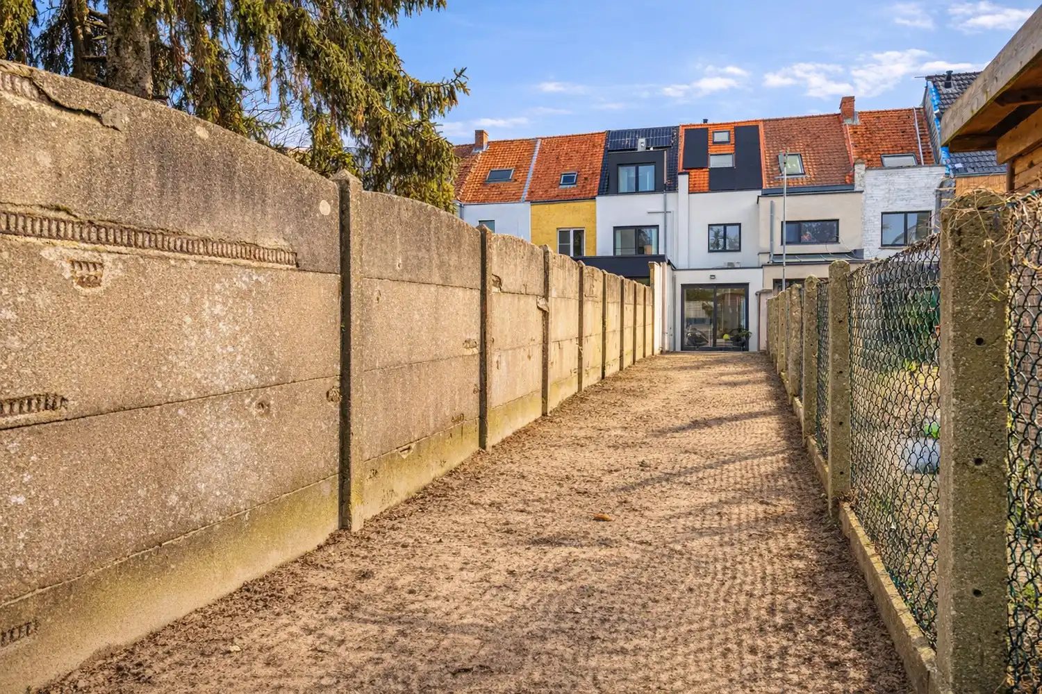 Pas gerenoveerde aantrekkelijke A-label stadswoning met zonnige diepe tuin foto 8