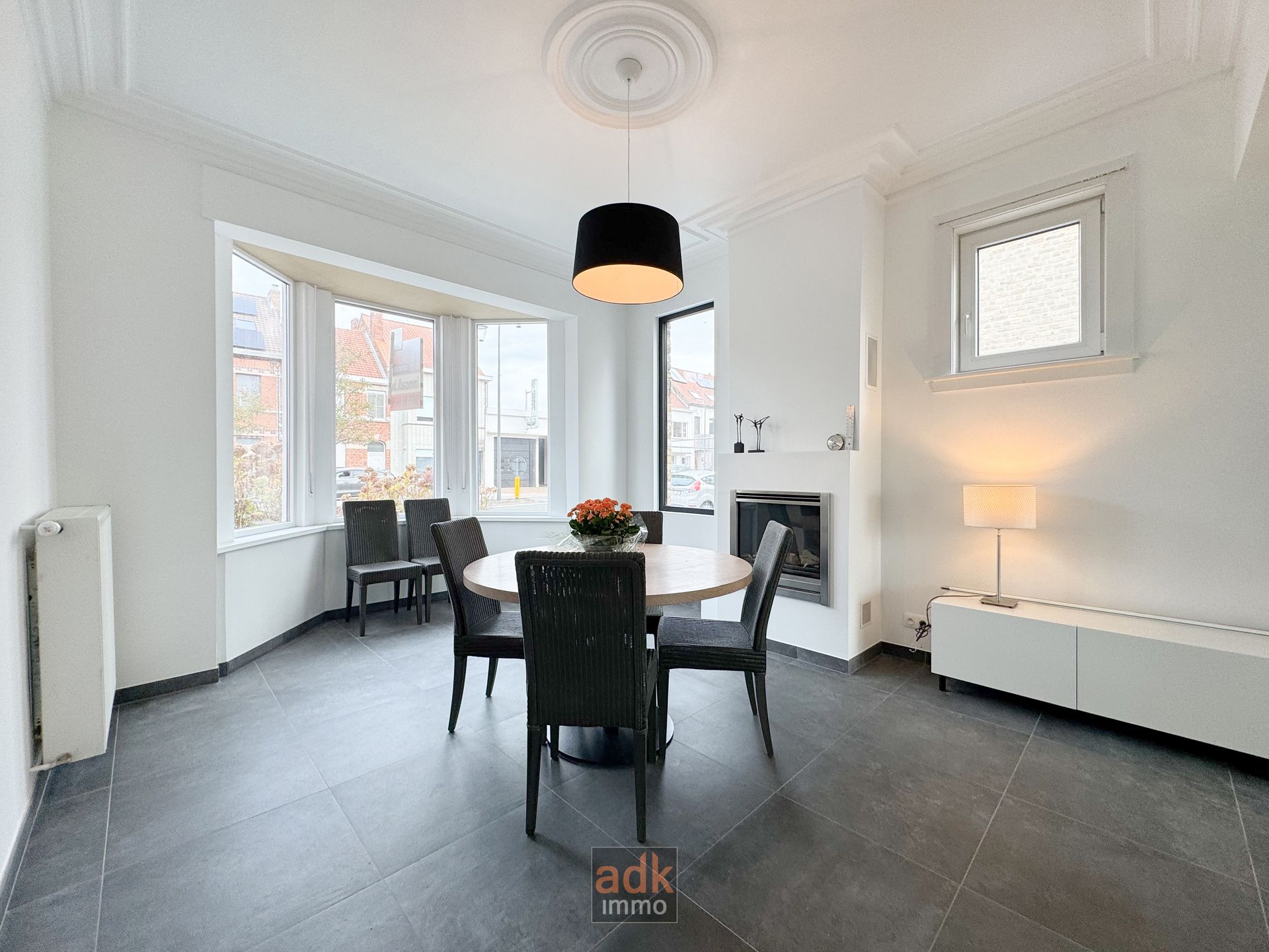 Instapklare 4-gevelwoning met zonnige tuin, terras. foto 2