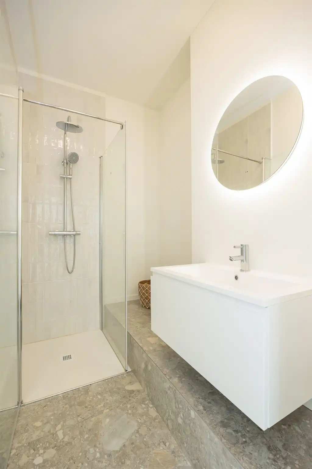 Gelijkvloers app met 3 slpk en tuin foto 8