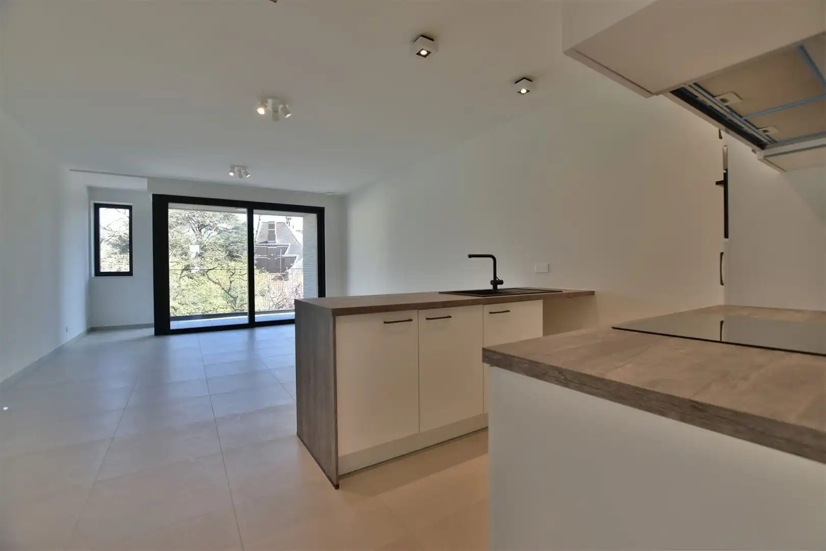 Splinternieuw BEN-appartement te Sint-Gillis-Dendermonde foto 14