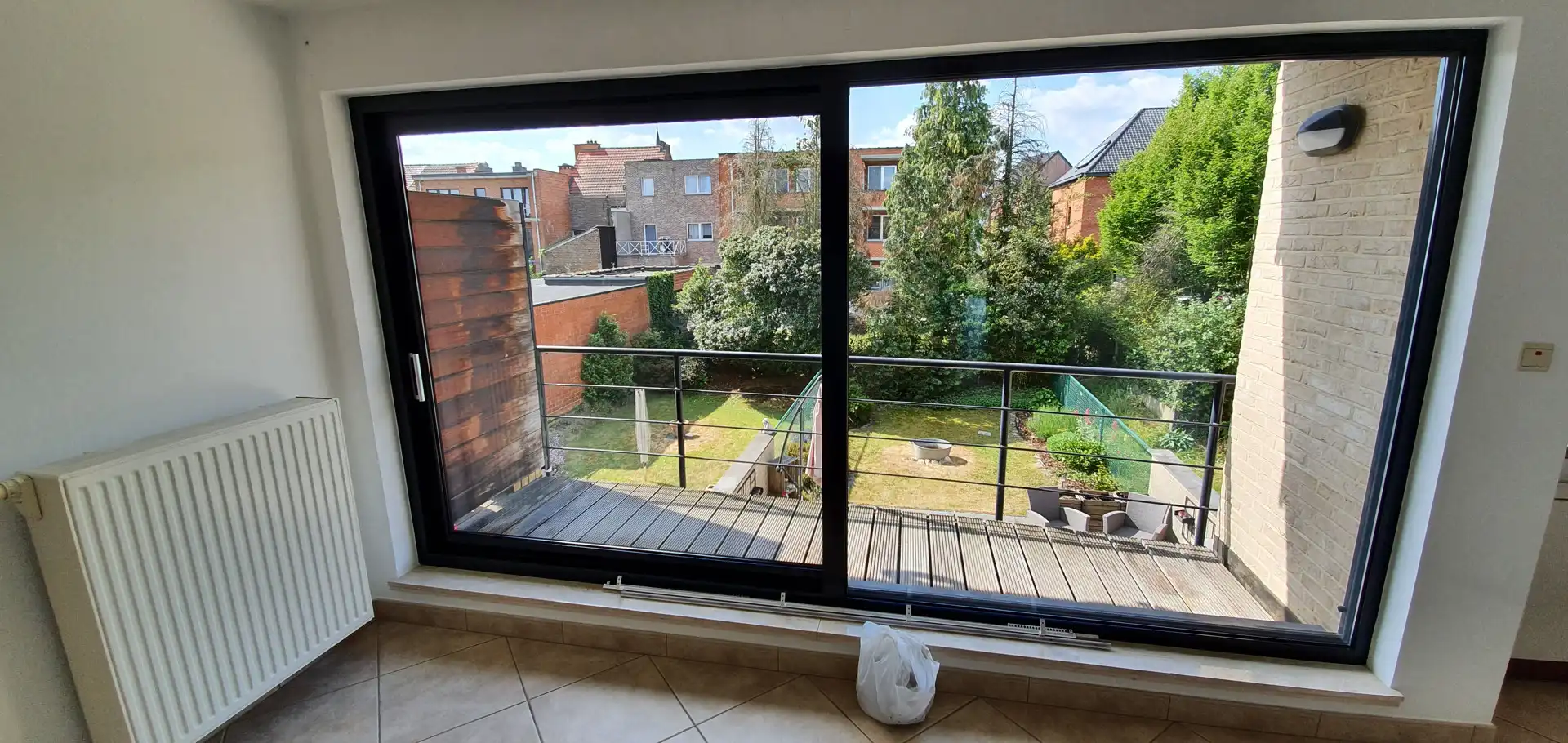 Rustig gelegen appartement met terras, garagebox en lift foto 3