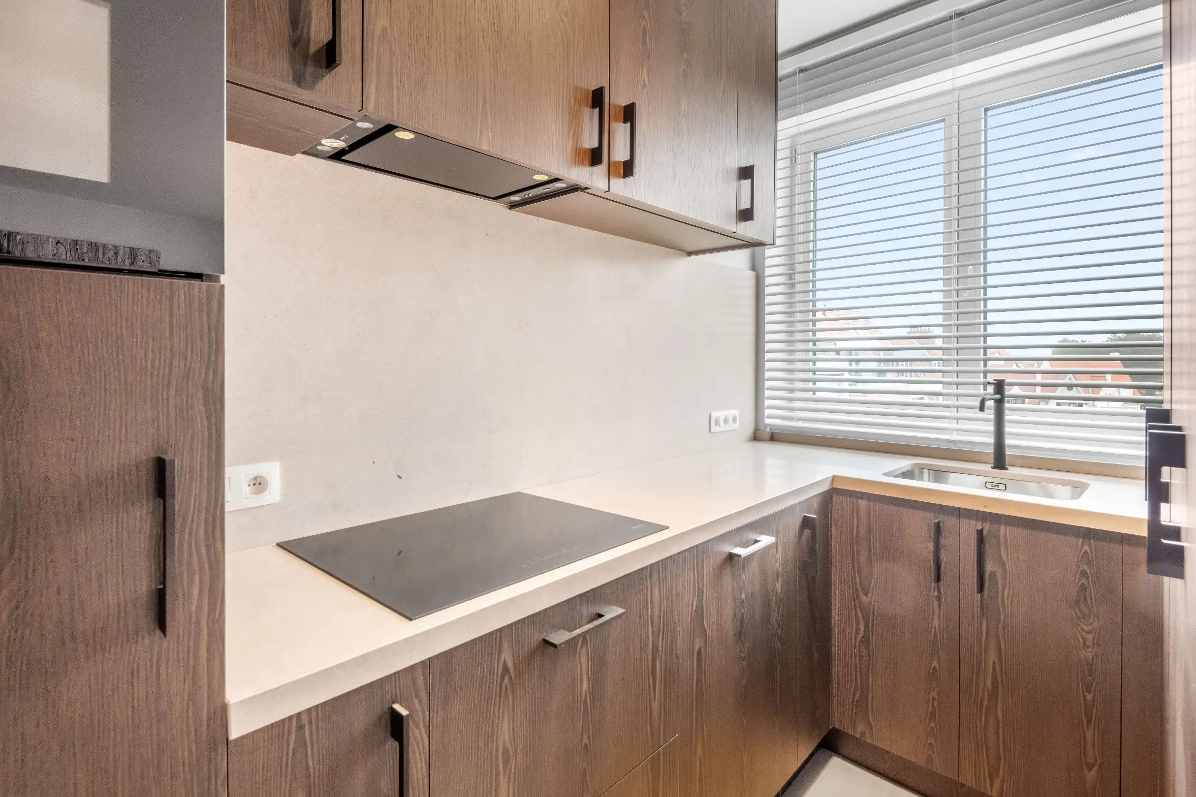 Luxueus gerenoveerd appartement met prachtig OPEN ZICHT. foto 5