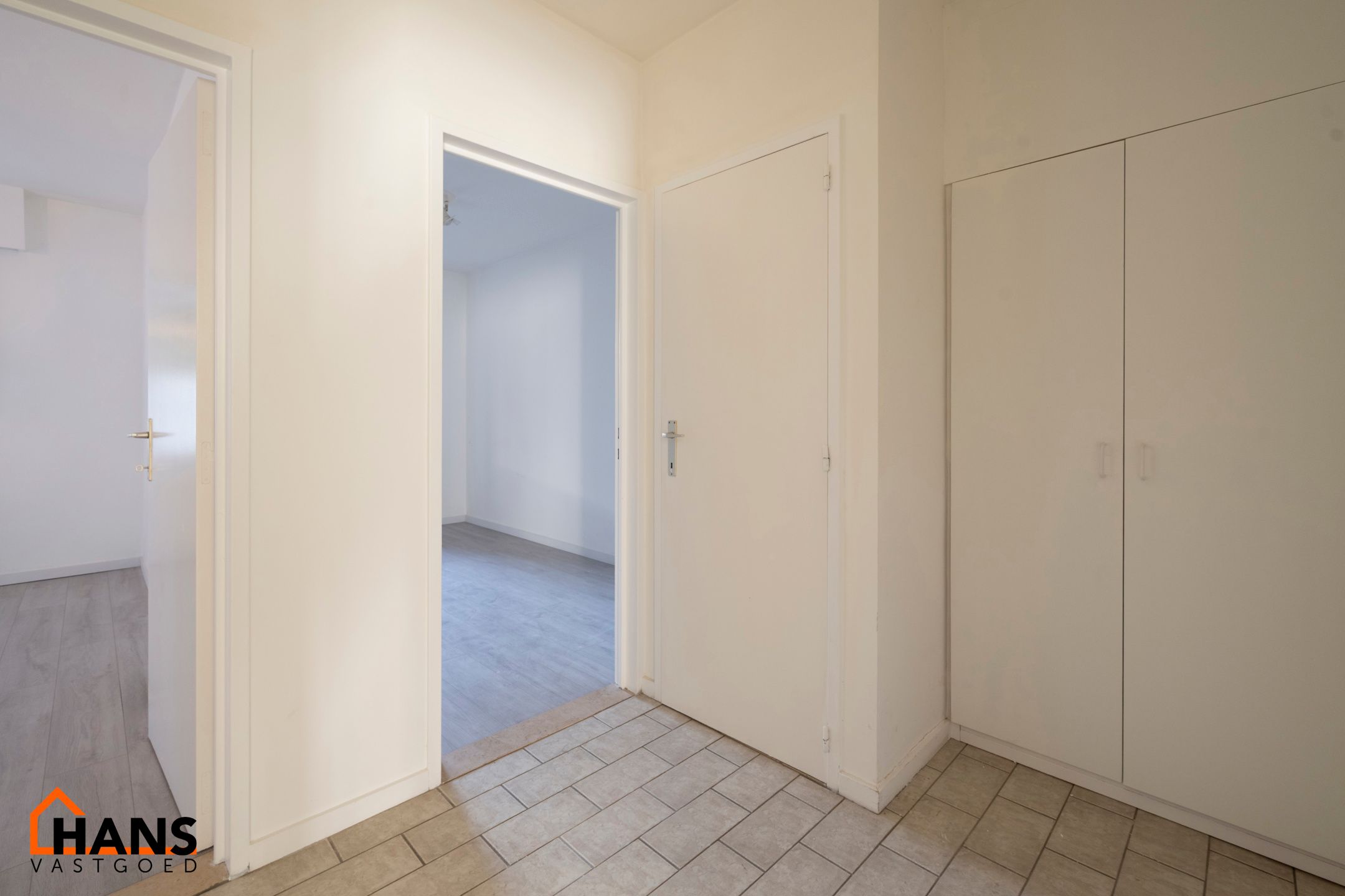 Gelijkvloer sappartement; garage optioneel. foto 6