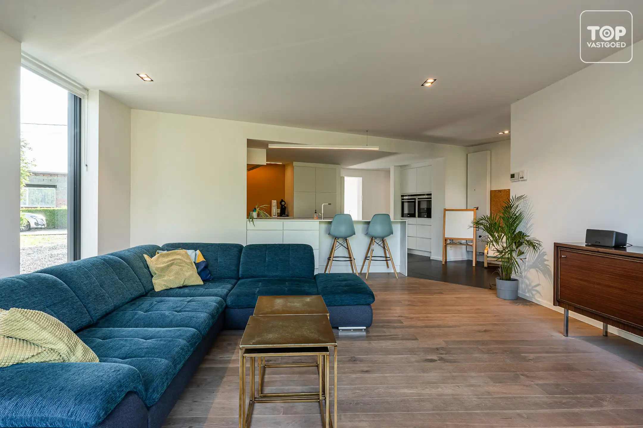 Woning met grote tuin en magazijn/loods, ideaal voor zelfstandigen!  foto 7