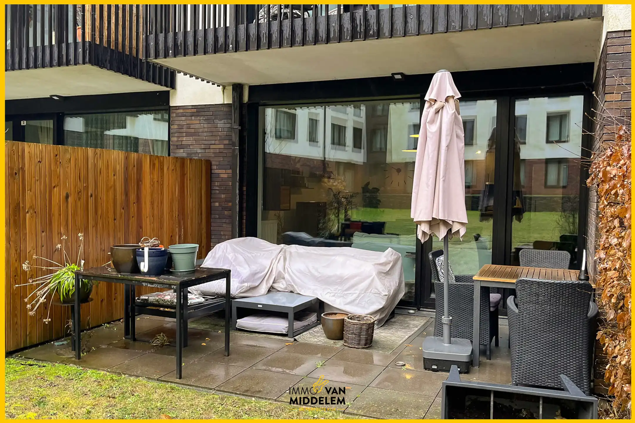 GELIJKVLOERS APPARTEMENT MET 3 SLAAPKAMERS EN STAANPLAATS foto 21