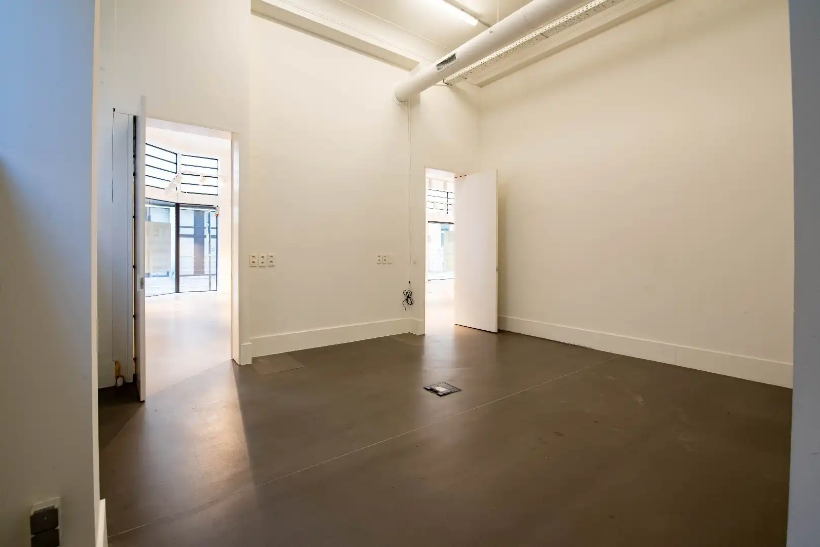 Kipdorp 23 - Veelzijdig kantoor/showroom met parking foto 6