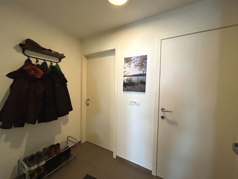 Gelijkvloersappartement met aparte inkom en INCL. parking! foto 6