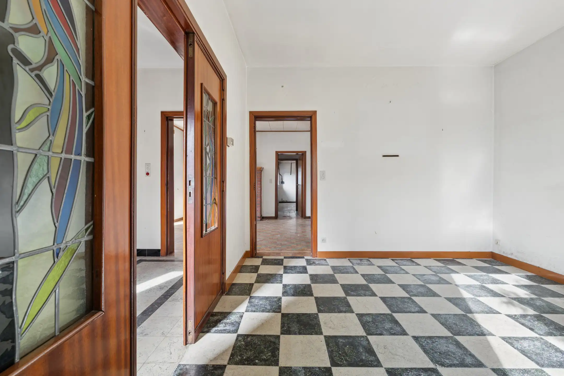   Te renoveren woning op rustige ligging  foto 7