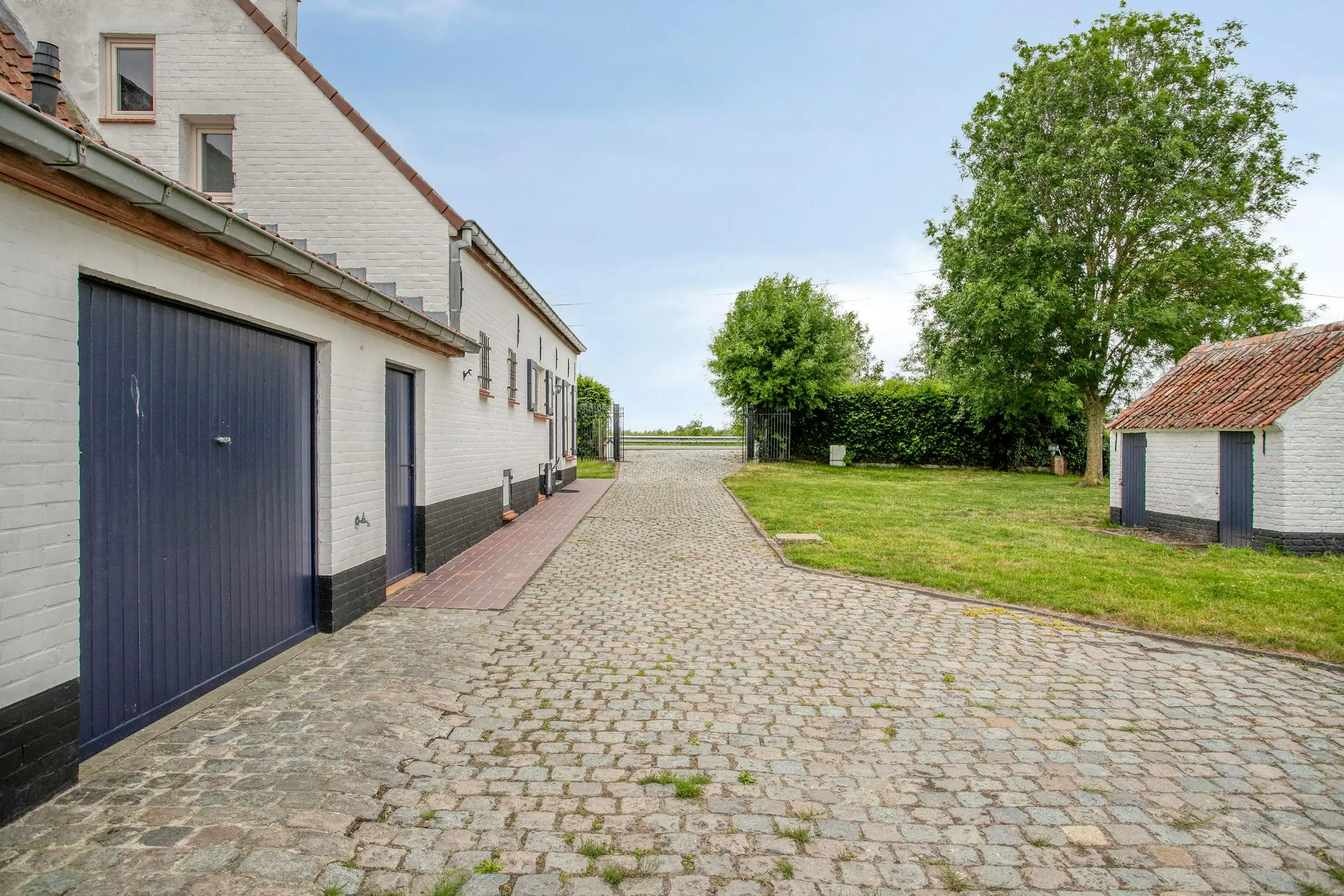 Gerenoveerde landelijke woning met 4 slaapkamers op 897 m². foto 9