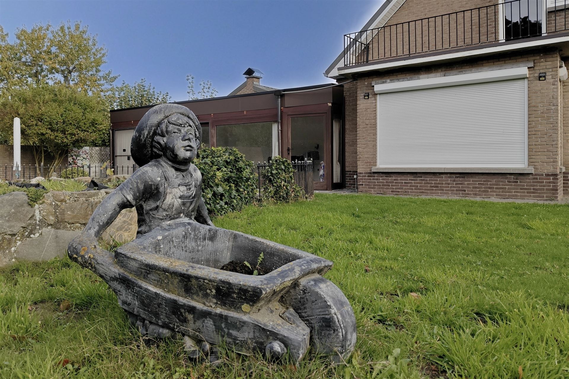 Statige woning op 9a15ca met 4 slpk. in verzorgde woonwijk te Kesselt foto 11