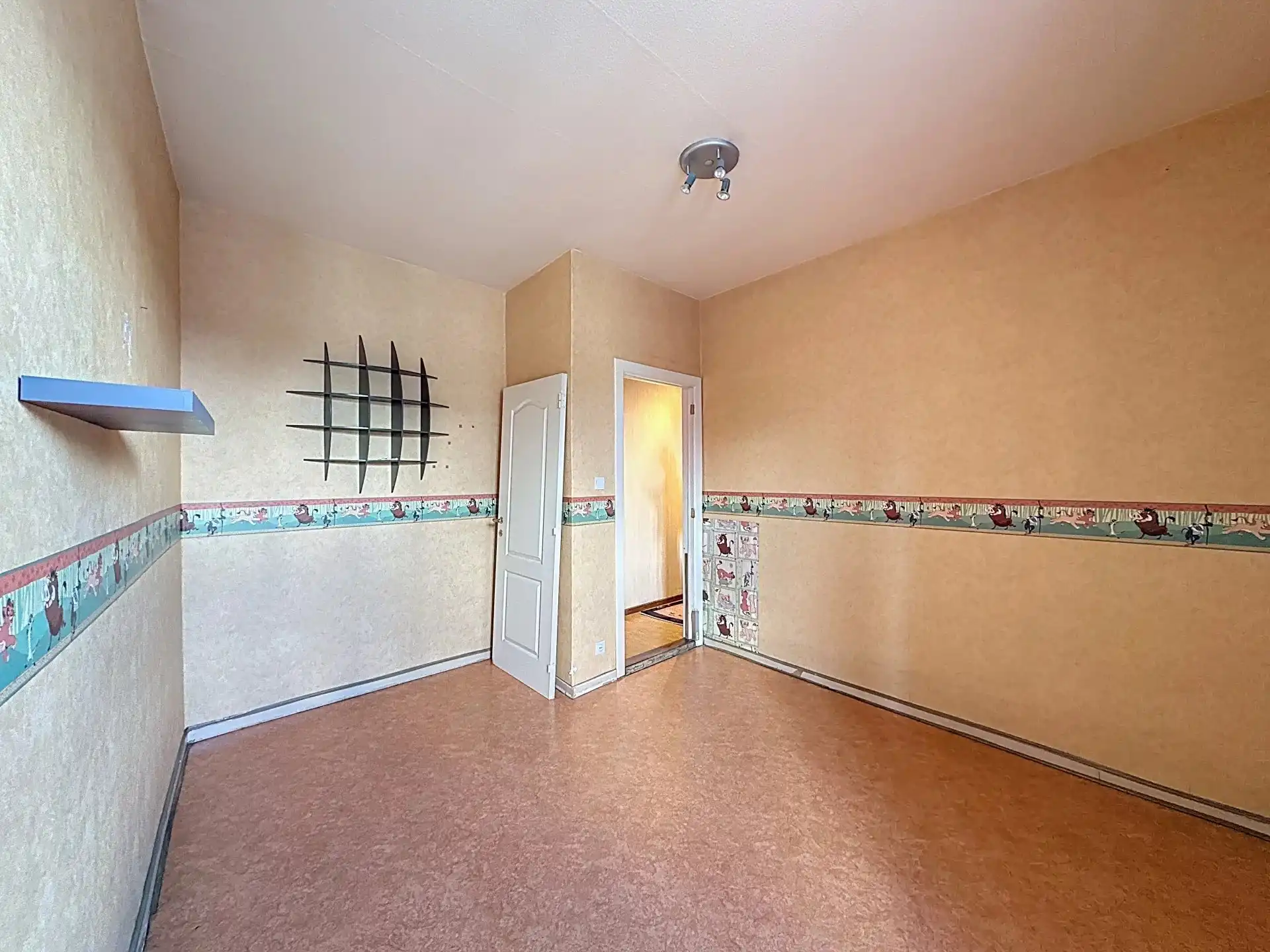 Handelspand (frituur met restaurant en feestzaal) met duplex-appartement met een bewoonbare oppervlakte van 400m² in Mol-Gompel. foto 22